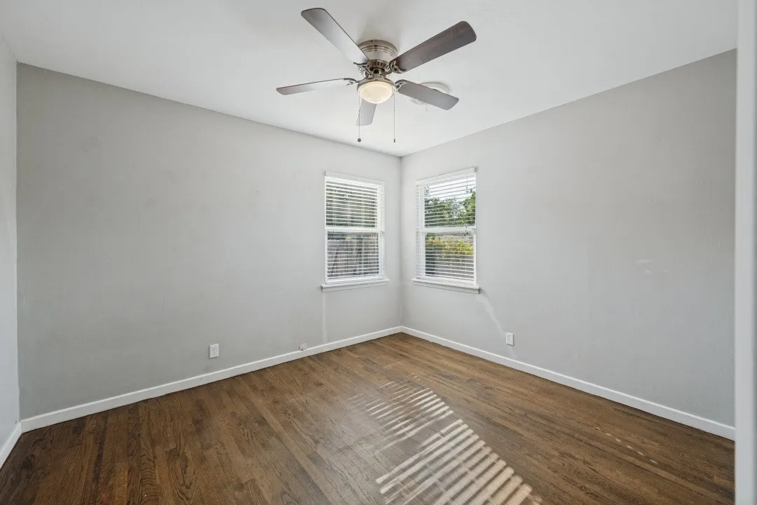 Single Family Residence For Rent in Tarrant County , 5301 Stanley Keller Road, Haltom City, Texas 76117, 3 Bedroom, 1 Bathroom, 2 Garage spaces, 1,008 Sqft, built in 1958, mls#21393400, Real Estate Agent in Haltom City, Homes For Rent in Tarrant county, Homes For Rent in Haltom City, Realtor in Haltom City Texas, Real Estate Brokerage Independent Realty Texas, Luminita Cordes Realtor