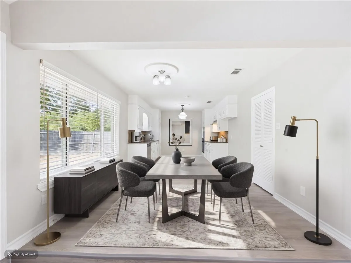 Single Family Residence For Rent in Tarrant County , 4900 Ridgeline Drive, Arlington, Texas 76017, 3 Bedroom, 2 Bathroom, 2 Garage spaces, 1,661 Sqft, built in 1977, mls#21393439, Real Estate Agent in Arlington, Homes For Rent in Tarrant county, Homes For Rent in Arlington, Realtor in Arlington Texas, Real Estate Brokerage Independent Realty Texas, Luminita Cordes Realtor