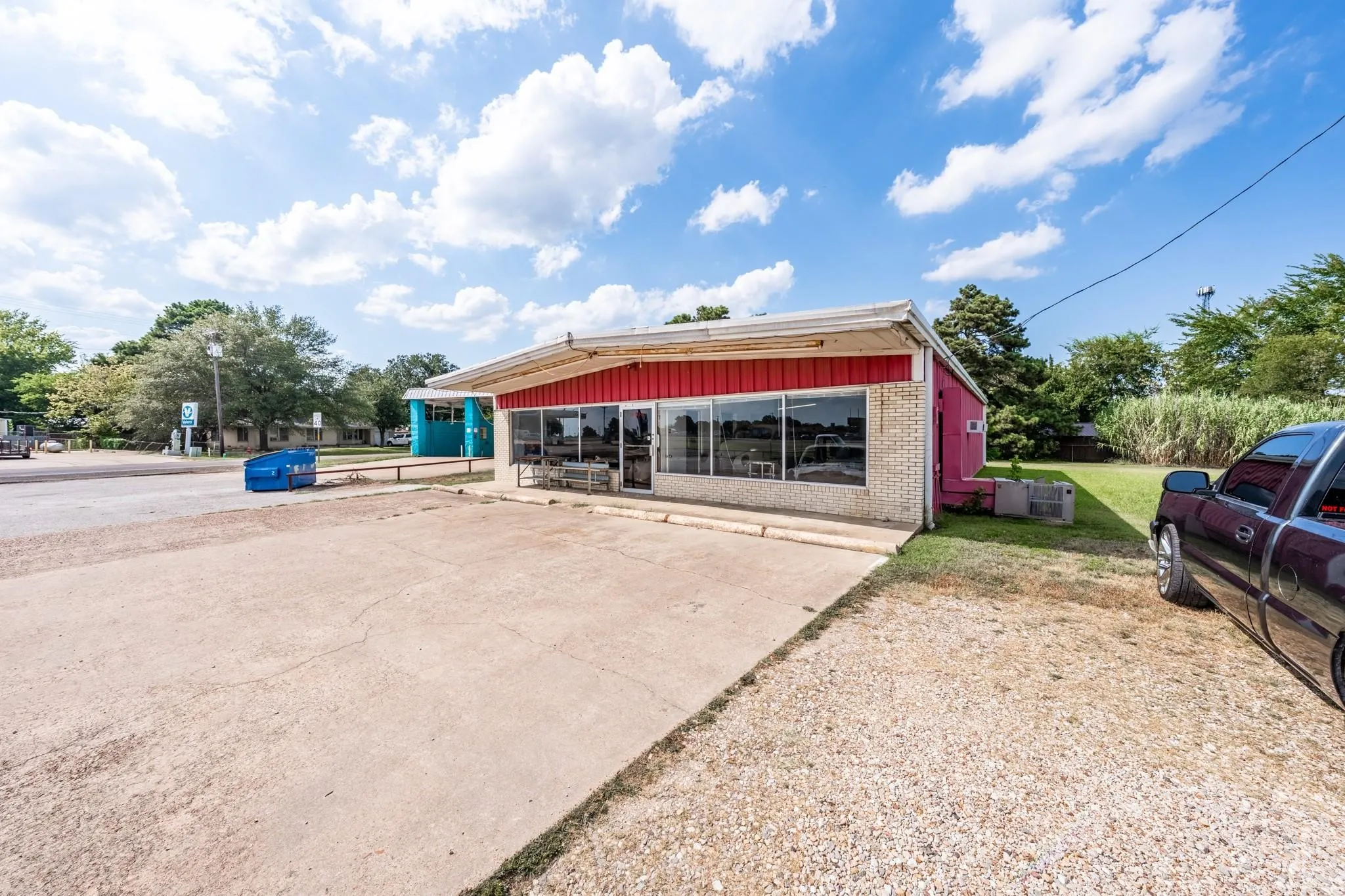 Business For Sale in Hopkins County , 0 I-30 E, Cumby, Texas 75433, 0, 0, Garage spaces, 0 Sqft, built in 1970, mls#21394516, Real Estate Agent in Cumby, Homes For Sale in Hopkins county, Homes For Sale in Cumby, Realtor in Cumby Texas, Real Estate Brokerage Independent Realty Texas, Luminita Cordes Realtor