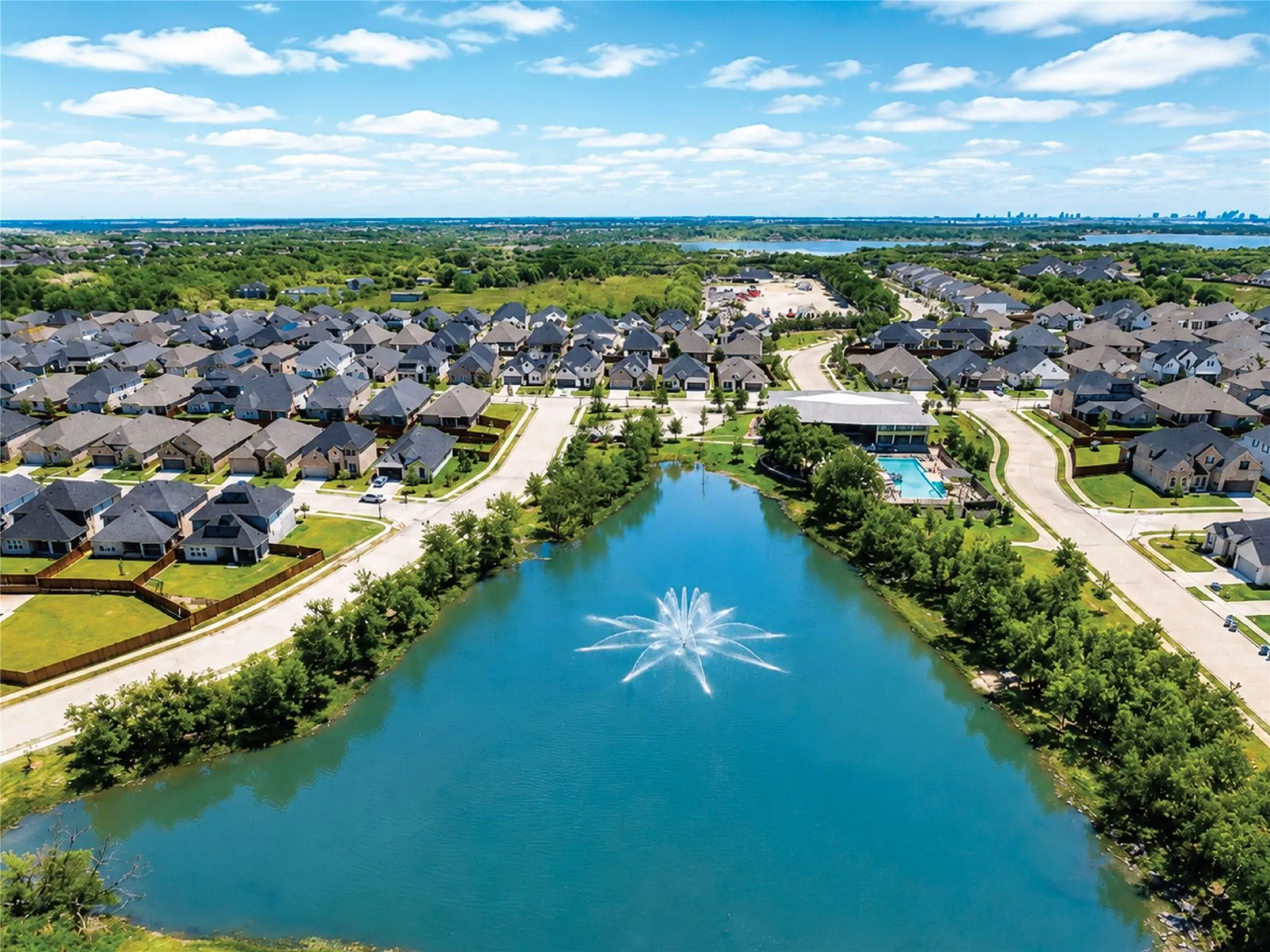Single Family Residence For Rent in Denton County , 124 Savannah Lane, Oak Point, Texas 75068, 3 Bedroom, 2 Bathroom, 2 Garage spaces, 2,129 Sqft, built in 2021, mls#21394511, Real Estate Agent in Oak Point, Homes For Rent in Denton county, Homes For Rent in Oak Point, Realtor in Oak Point Texas, Real Estate Brokerage Independent Realty Texas, Luminita Cordes Realtor