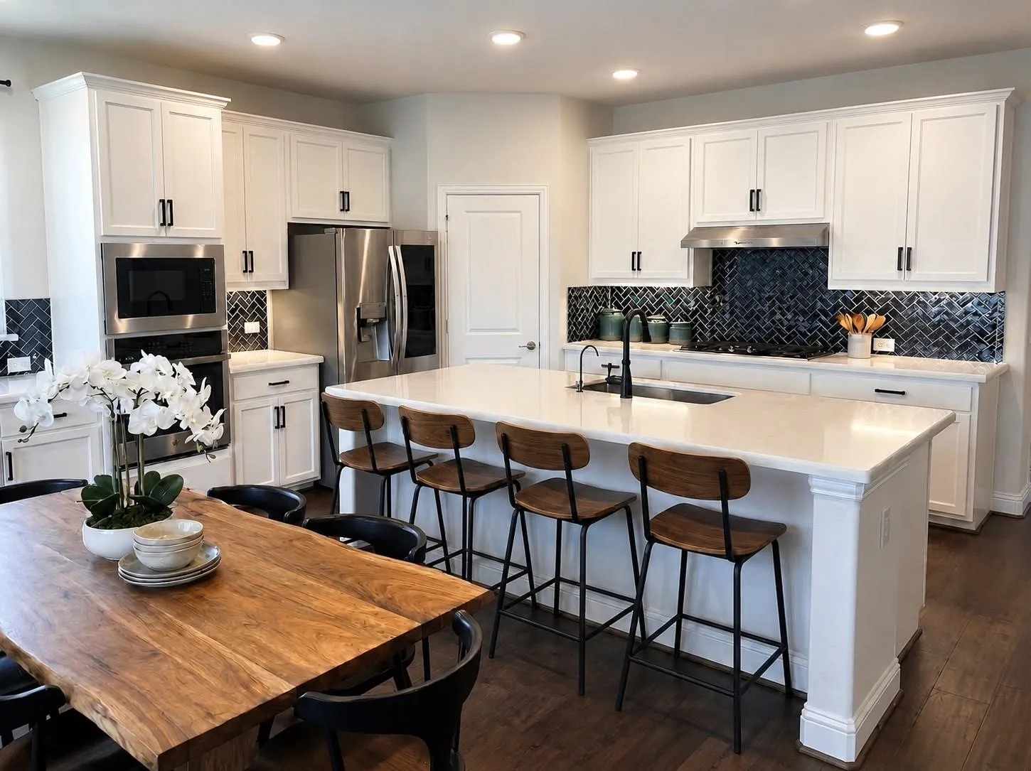 Single Family Residence For Rent in Denton County , 124 Savannah Lane, Oak Point, Texas 75068, 3 Bedroom, 2 Bathroom, 2 Garage spaces, 2,129 Sqft, built in 2021, mls#21394511, Real Estate Agent in Oak Point, Homes For Rent in Denton county, Homes For Rent in Oak Point, Realtor in Oak Point Texas, Real Estate Brokerage Independent Realty Texas, Luminita Cordes Realtor