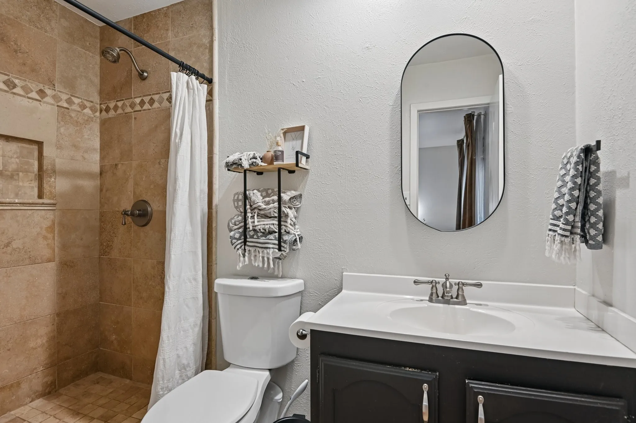 Single Family Residence For Rent in Dallas County , 526 Shadowcrest Lane, Coppell, Texas 75019, 3 Bedroom, 2 Bathroom, 2 Garage spaces, 1,484 Sqft, built in 1979, mls#21394509, Real Estate Agent in Coppell, Homes For Rent in Dallas county, Homes For Rent in Coppell, Realtor in Coppell Texas, Real Estate Brokerage Independent Realty Texas, Luminita Cordes Realtor