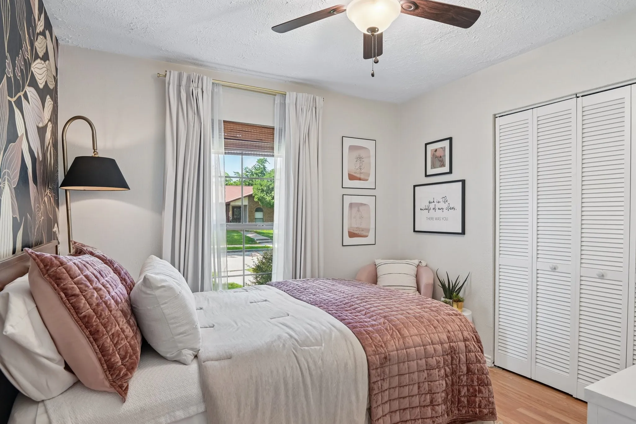 Single Family Residence For Rent in Dallas County , 526 Shadowcrest Lane, Coppell, Texas 75019, 3 Bedroom, 2 Bathroom, 2 Garage spaces, 1,484 Sqft, built in 1979, mls#21394509, Real Estate Agent in Coppell, Homes For Rent in Dallas county, Homes For Rent in Coppell, Realtor in Coppell Texas, Real Estate Brokerage Independent Realty Texas, Luminita Cordes Realtor