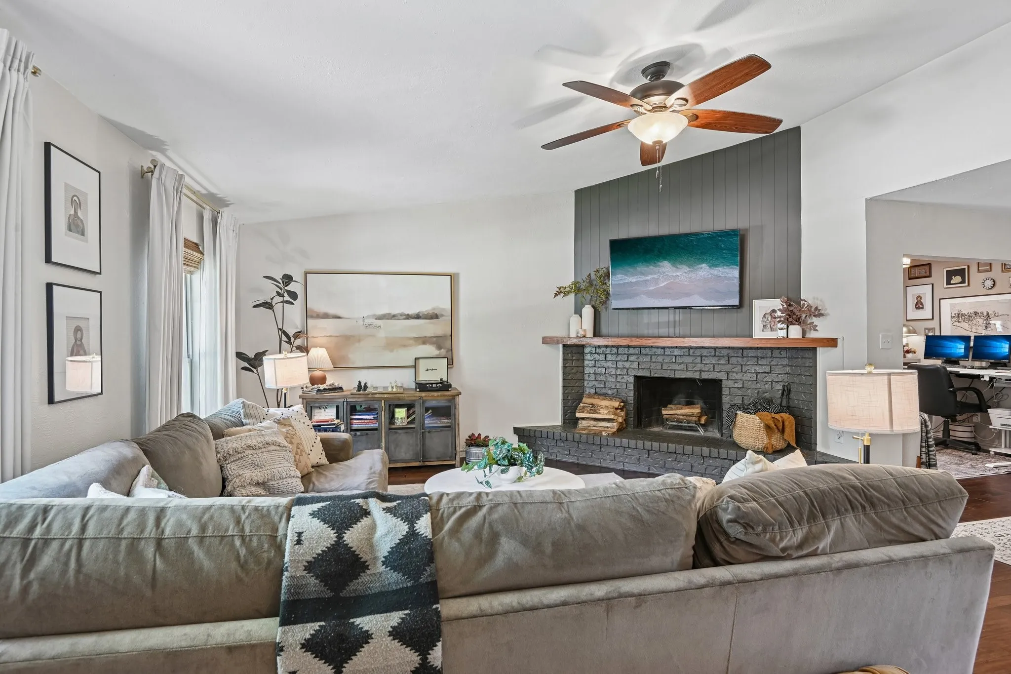 Single Family Residence For Rent in Dallas County , 526 Shadowcrest Lane, Coppell, Texas 75019, 3 Bedroom, 2 Bathroom, 2 Garage spaces, 1,484 Sqft, built in 1979, mls#21394509, Real Estate Agent in Coppell, Homes For Rent in Dallas county, Homes For Rent in Coppell, Realtor in Coppell Texas, Real Estate Brokerage Independent Realty Texas, Luminita Cordes Realtor