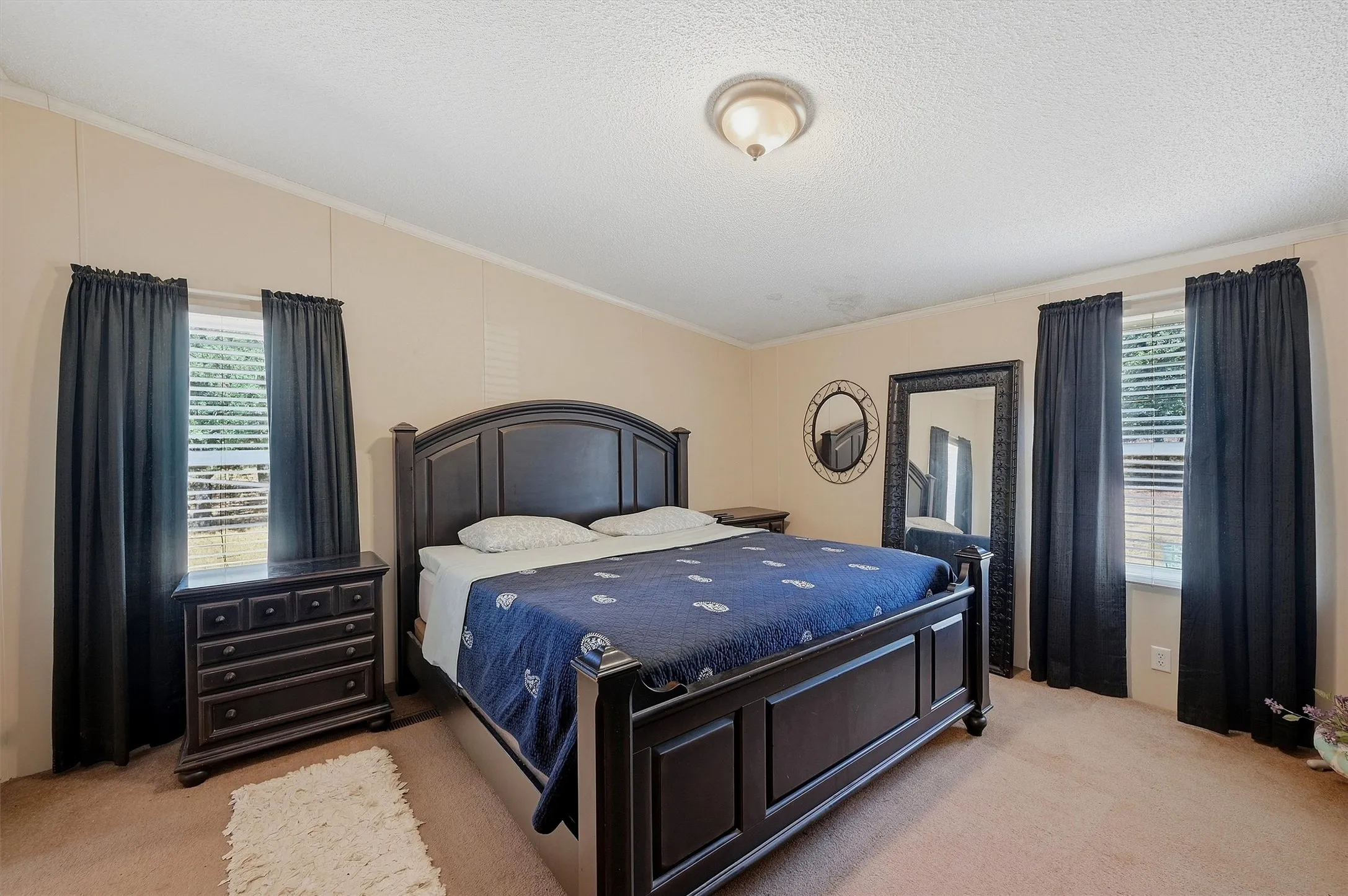 Mobile Home For Sale in Cooke County , 3539 County Road 265, Collinsville, Texas 76233, 4 Bedroom, 3 Bathroom, Garage spaces, 1,920 Sqft, built in 2010, mls#21394452, Real Estate Agent in Collinsville, Homes For Sale in Cooke county, Homes For Sale in Collinsville, Realtor in Collinsville Texas, Real Estate Brokerage Independent Realty Texas, Luminita Cordes Realtor
