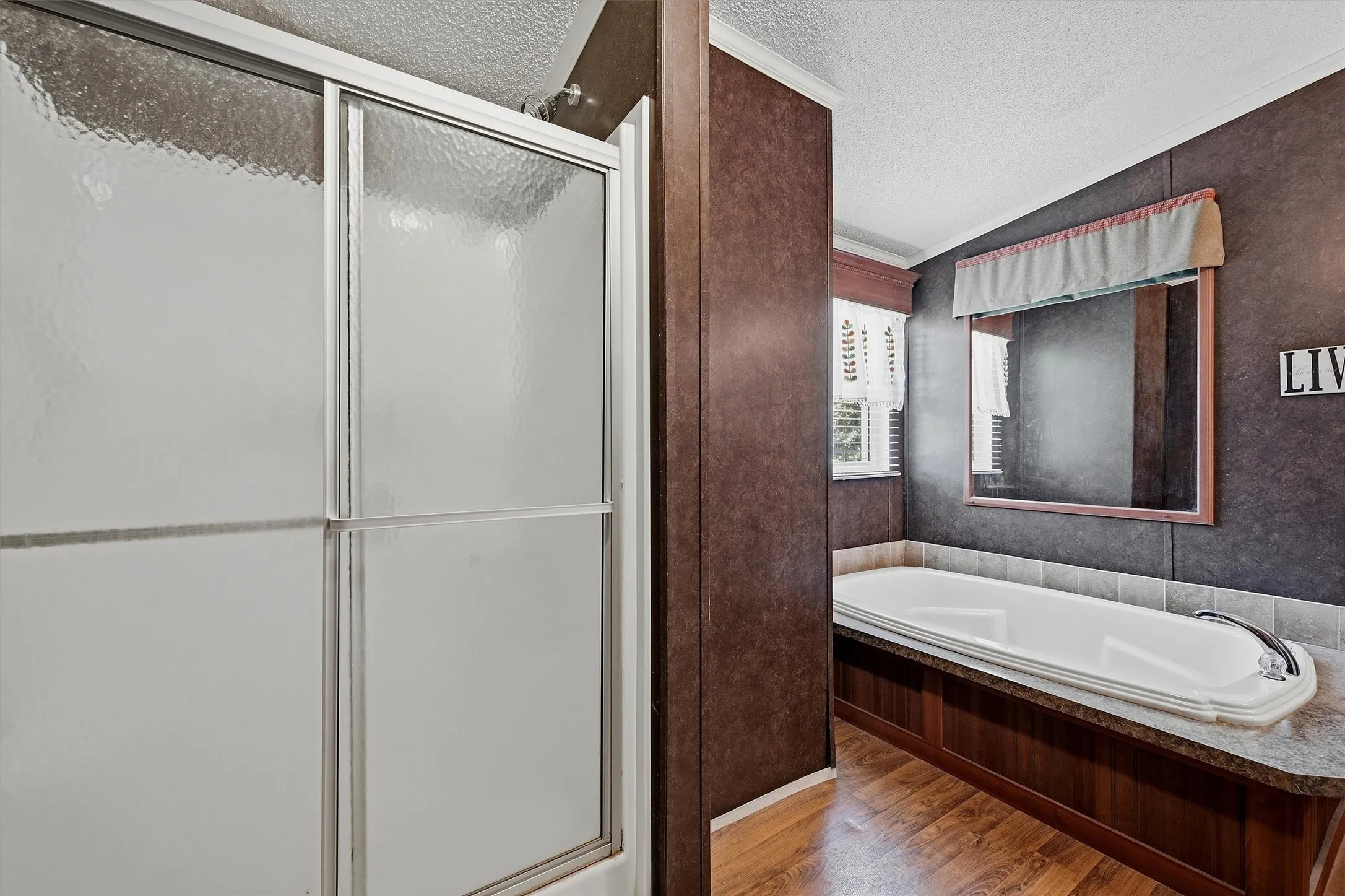 Mobile Home For Sale in Cooke County , 3539 County Road 265, Collinsville, Texas 76233, 4 Bedroom, 3 Bathroom, Garage spaces, 1,920 Sqft, built in 2010, mls#21394452, Real Estate Agent in Collinsville, Homes For Sale in Cooke county, Homes For Sale in Collinsville, Realtor in Collinsville Texas, Real Estate Brokerage Independent Realty Texas, Luminita Cordes Realtor