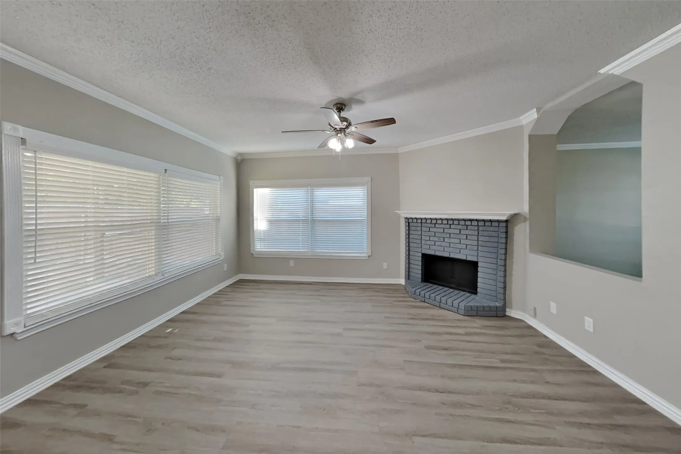 Single Family Residence For Rent in Collin County , 2308 Foothill Road, Mc Kinney, Texas 75072, 3 Bedroom, 3 Bathroom, 2 Garage spaces, 1,695 Sqft, built in 1988, mls#21394519, Real Estate Agent in Mc Kinney, Homes For Rent in Collin county, Homes For Rent in Mc Kinney, Realtor in Mc Kinney Texas, Real Estate Brokerage Independent Realty Texas, Luminita Cordes Realtor