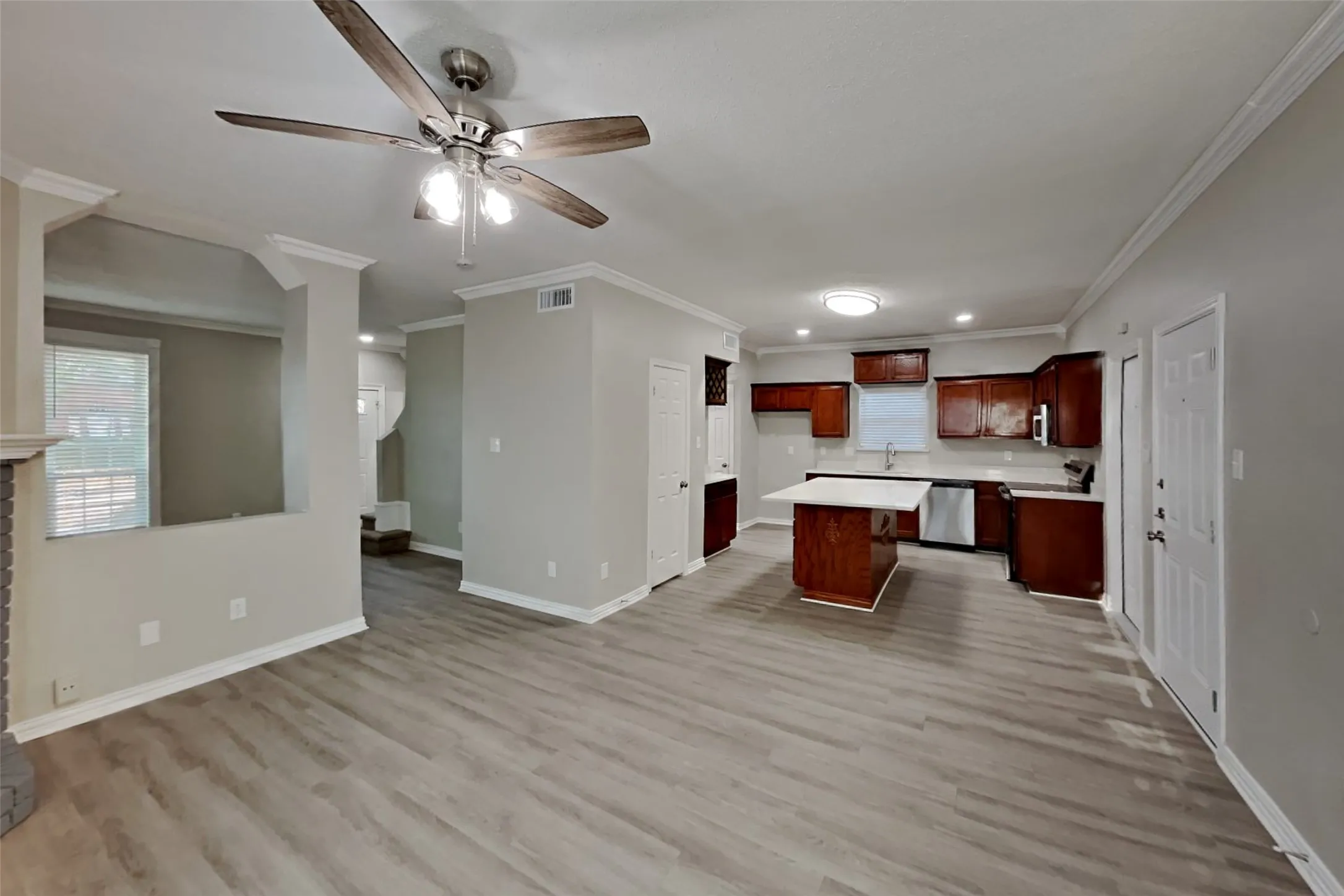Single Family Residence For Rent in Collin County , 2308 Foothill Road, Mc Kinney, Texas 75072, 3 Bedroom, 3 Bathroom, 2 Garage spaces, 1,695 Sqft, built in 1988, mls#21394519, Real Estate Agent in Mc Kinney, Homes For Rent in Collin county, Homes For Rent in Mc Kinney, Realtor in Mc Kinney Texas, Real Estate Brokerage Independent Realty Texas, Luminita Cordes Realtor