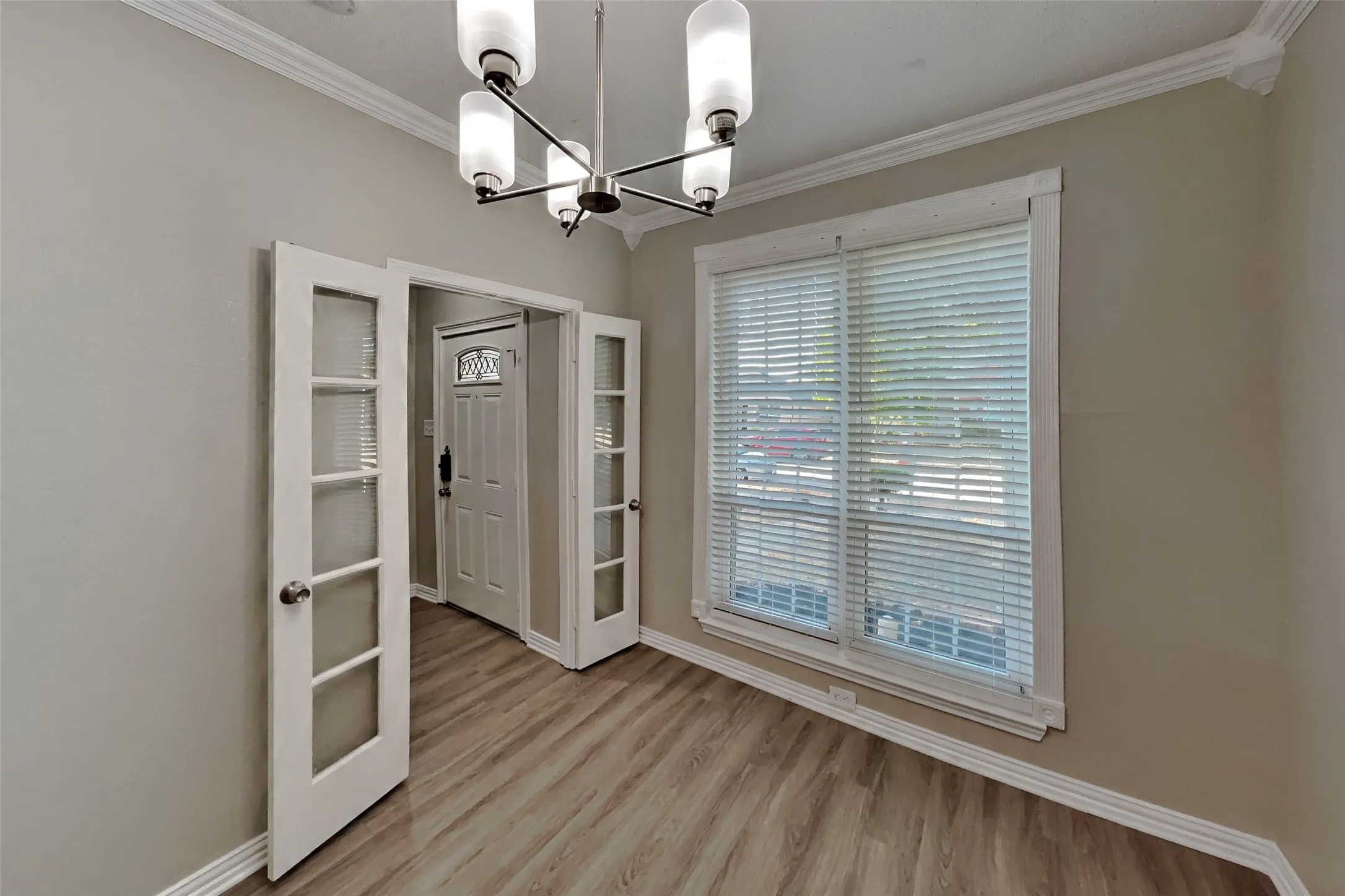 Single Family Residence For Rent in Collin County , 2308 Foothill Road, Mc Kinney, Texas 75072, 3 Bedroom, 3 Bathroom, 2 Garage spaces, 1,695 Sqft, built in 1988, mls#21394519, Real Estate Agent in Mc Kinney, Homes For Rent in Collin county, Homes For Rent in Mc Kinney, Realtor in Mc Kinney Texas, Real Estate Brokerage Independent Realty Texas, Luminita Cordes Realtor