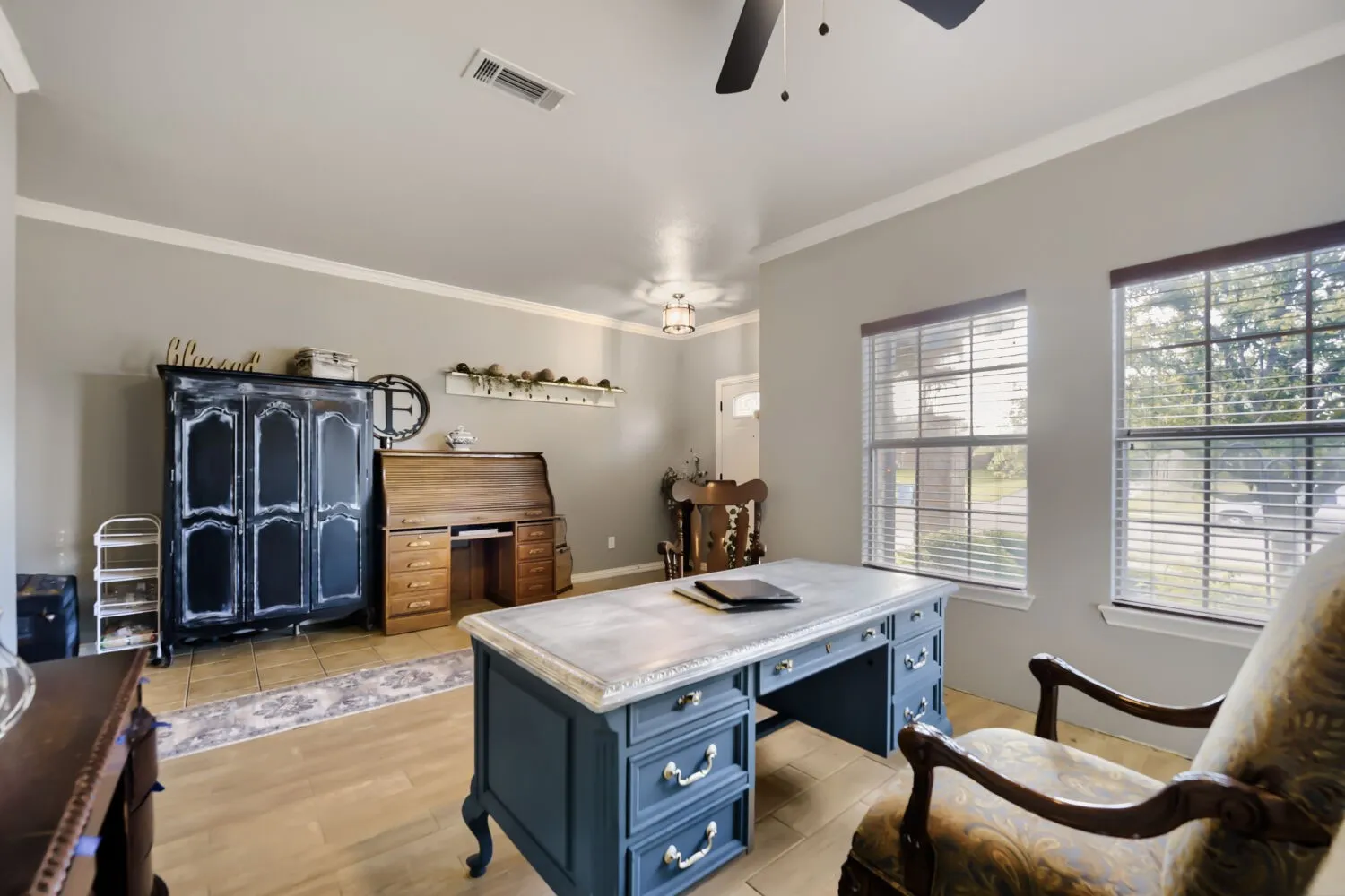 Single Family Residence For Rent in Denton County , 47 Kramer Lane, Sanger, Texas 76266, 4 Bedroom, 3 Bathroom, 2 Garage spaces, 2,468 Sqft, built in 2007, mls#21394540, Real Estate Agent in Sanger, Homes For Rent in Denton county, Homes For Rent in Sanger, Realtor in Sanger Texas, Real Estate Brokerage Independent Realty Texas, Luminita Cordes Realtor