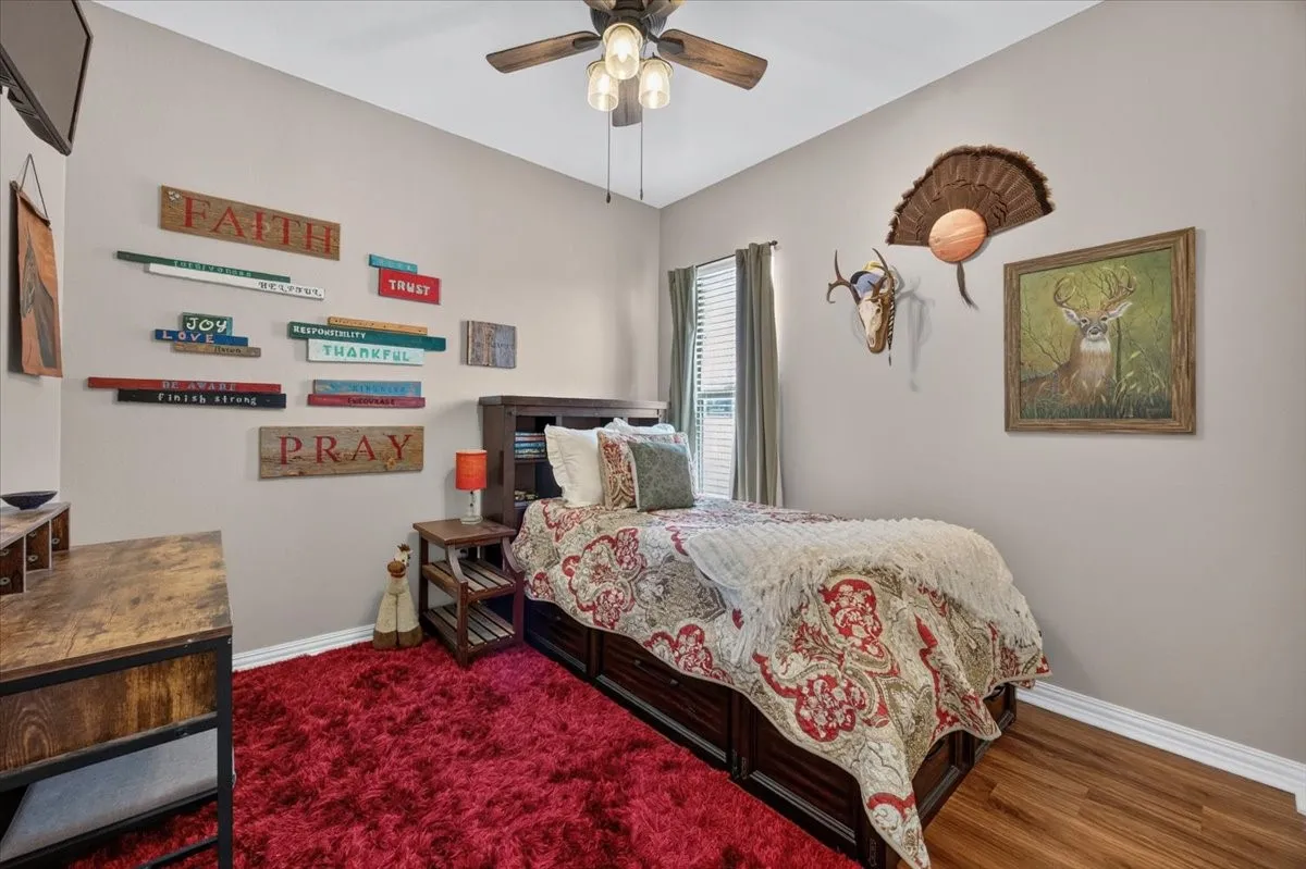 Single Family Residence For Sale in Parker County , 152 Savannah Drive, Weatherford, Texas 76087, 3 Bedroom, 2 Bathroom, 2 Garage spaces, 1,721 Sqft, built in 2004, mls#21394020, Real Estate Agent in Weatherford, Homes For Sale in Parker county, Homes For Sale in Weatherford, Realtor in Weatherford Texas, Real Estate Brokerage Independent Realty Texas, Luminita Cordes Realtor