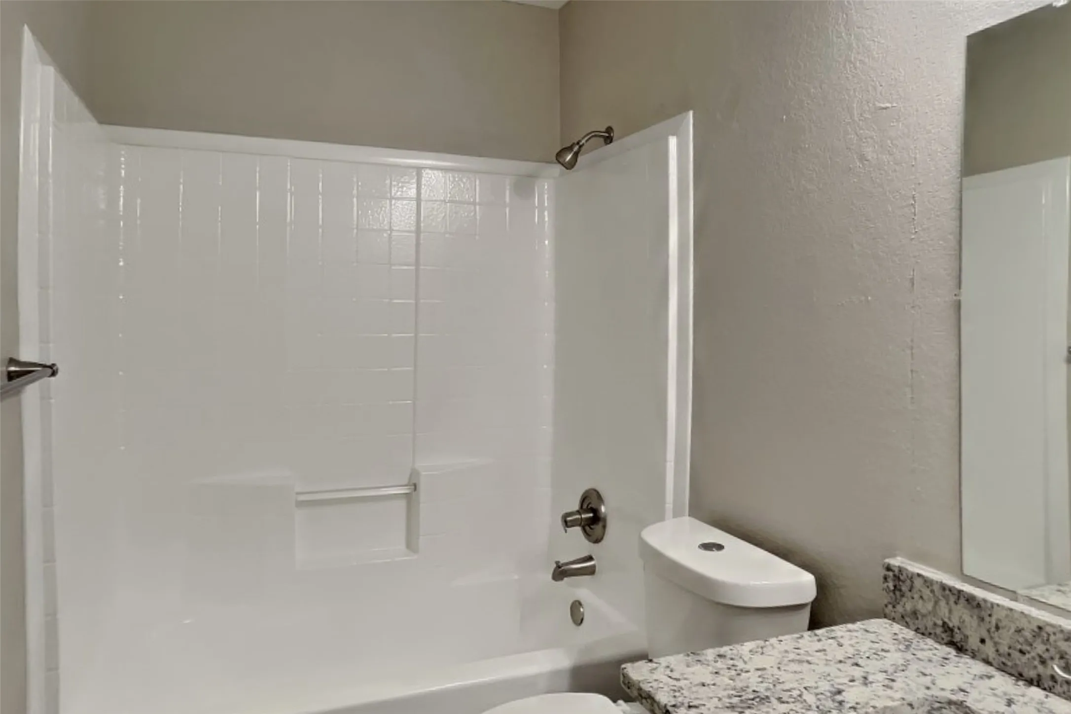 Single Family Residence For Rent in Dallas County , 7410 Airline Drive, Rowlett, Texas 75089, 3 Bedroom, 2 Bathroom, 2 Garage spaces, 1,444 Sqft, built in 1998, mls#21394548, Real Estate Agent in Rowlett, Homes For Rent in Dallas county, Homes For Rent in Rowlett, Realtor in Rowlett Texas, Real Estate Brokerage Independent Realty Texas, Luminita Cordes Realtor