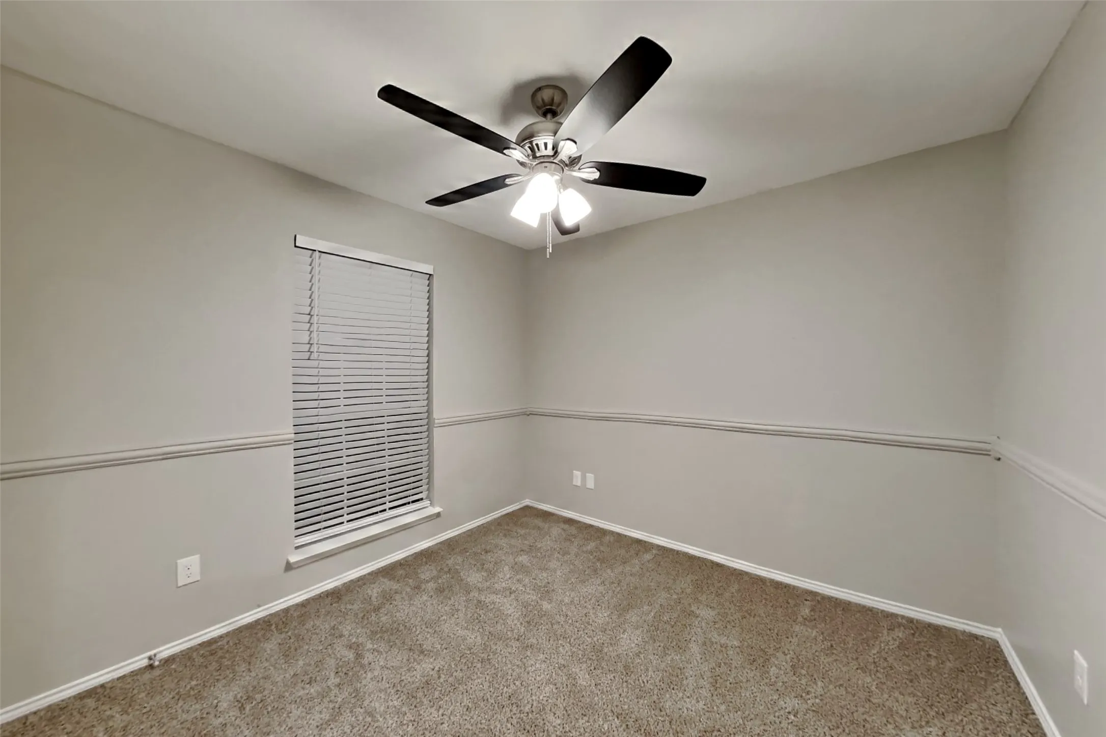Single Family Residence For Rent in Dallas County , 7410 Airline Drive, Rowlett, Texas 75089, 3 Bedroom, 2 Bathroom, 2 Garage spaces, 1,444 Sqft, built in 1998, mls#21394548, Real Estate Agent in Rowlett, Homes For Rent in Dallas county, Homes For Rent in Rowlett, Realtor in Rowlett Texas, Real Estate Brokerage Independent Realty Texas, Luminita Cordes Realtor
