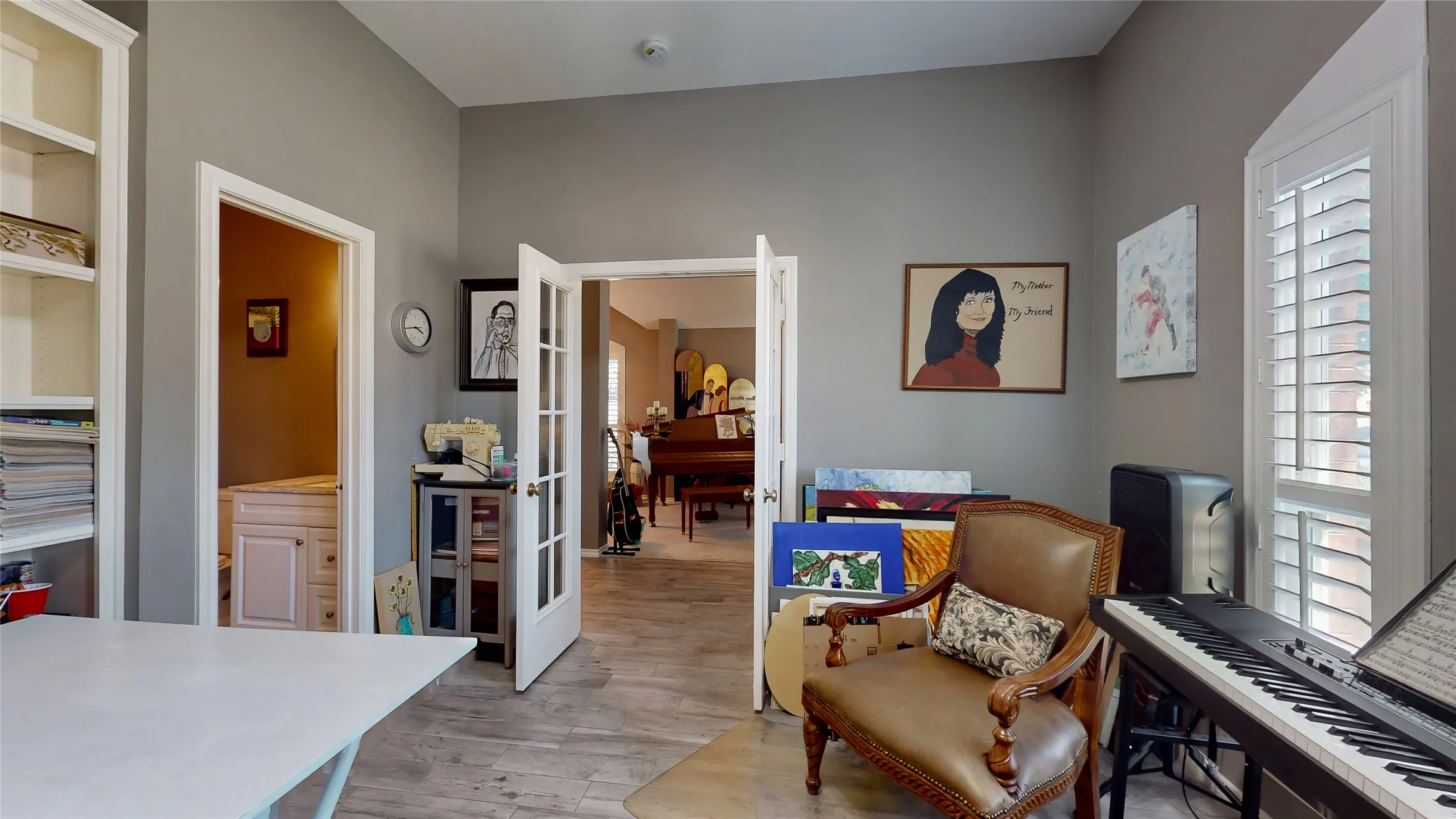 Single Family Residence For Sale in Tarrant County , 5829 Echo Bluff Drive, Haltom City, Texas 76137, 4 Bedroom, 3 Bathroom, 2 Garage spaces, 2,308 Sqft, built in 1996, mls#21393365, Real Estate Agent in Haltom City, Homes For Sale in Tarrant county, Homes For Sale in Haltom City, Realtor in Haltom City Texas, Real Estate Brokerage Independent Realty Texas, Luminita Cordes Realtor