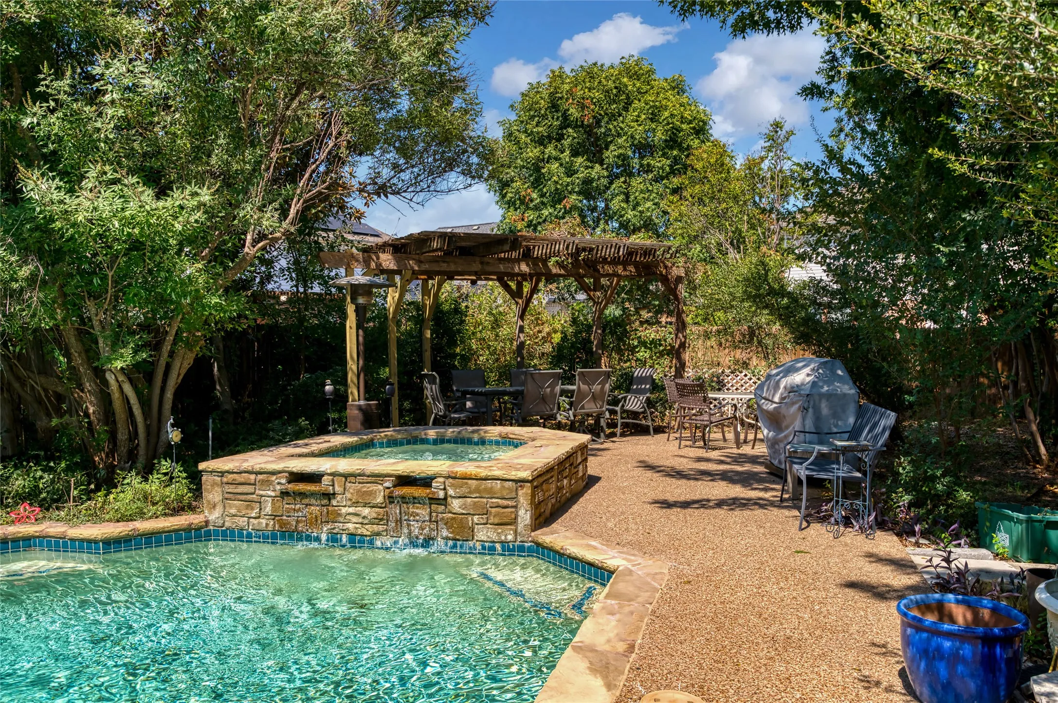 Single Family Residence For Sale in Tarrant County , 5829 Echo Bluff Drive, Haltom City, Texas 76137, 4 Bedroom, 3 Bathroom, 2 Garage spaces, 2,308 Sqft, built in 1996, mls#21393365, Real Estate Agent in Haltom City, Homes For Sale in Tarrant county, Homes For Sale in Haltom City, Realtor in Haltom City Texas, Real Estate Brokerage Independent Realty Texas, Luminita Cordes Realtor