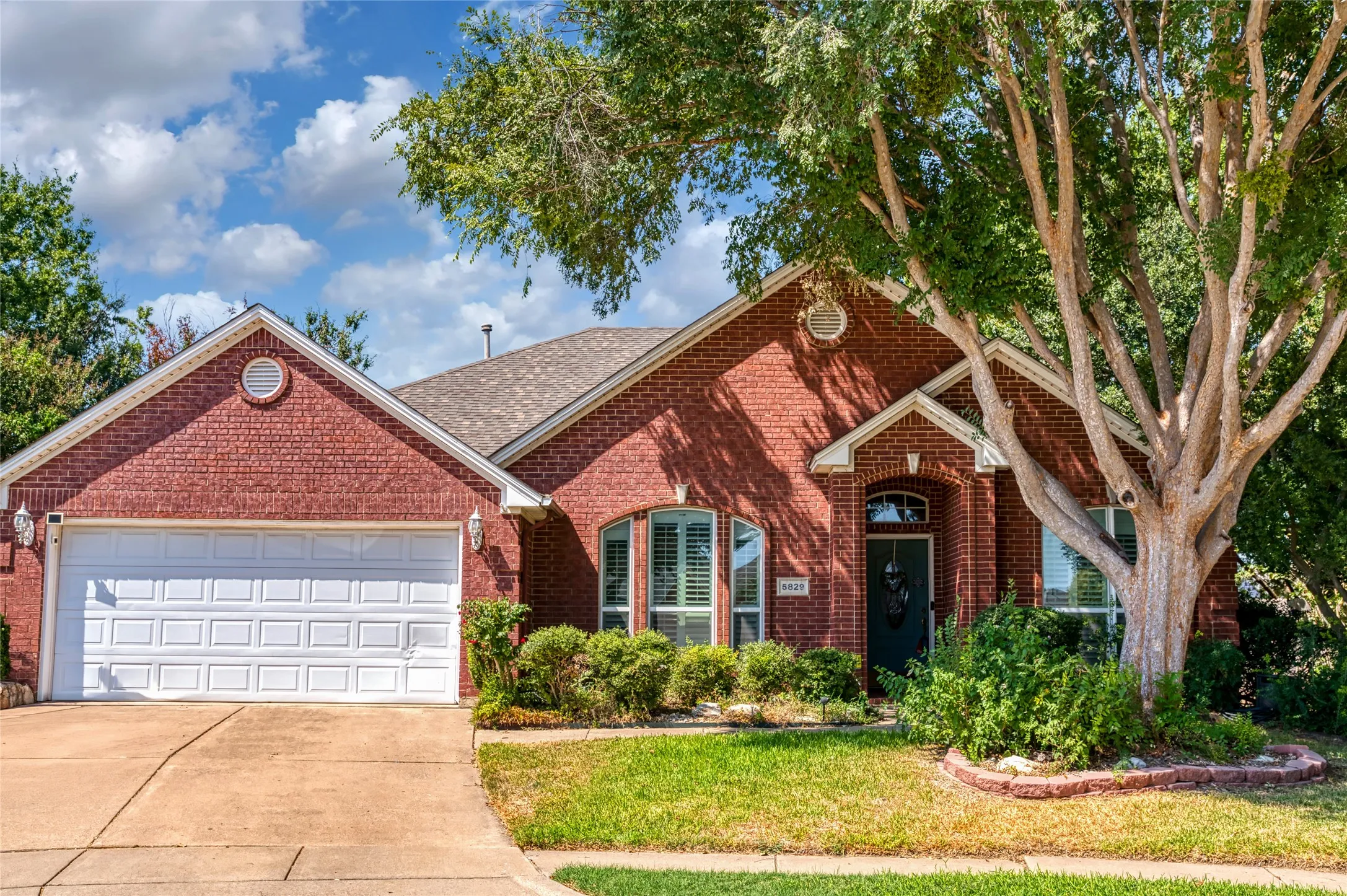 Single Family Residence For Sale
