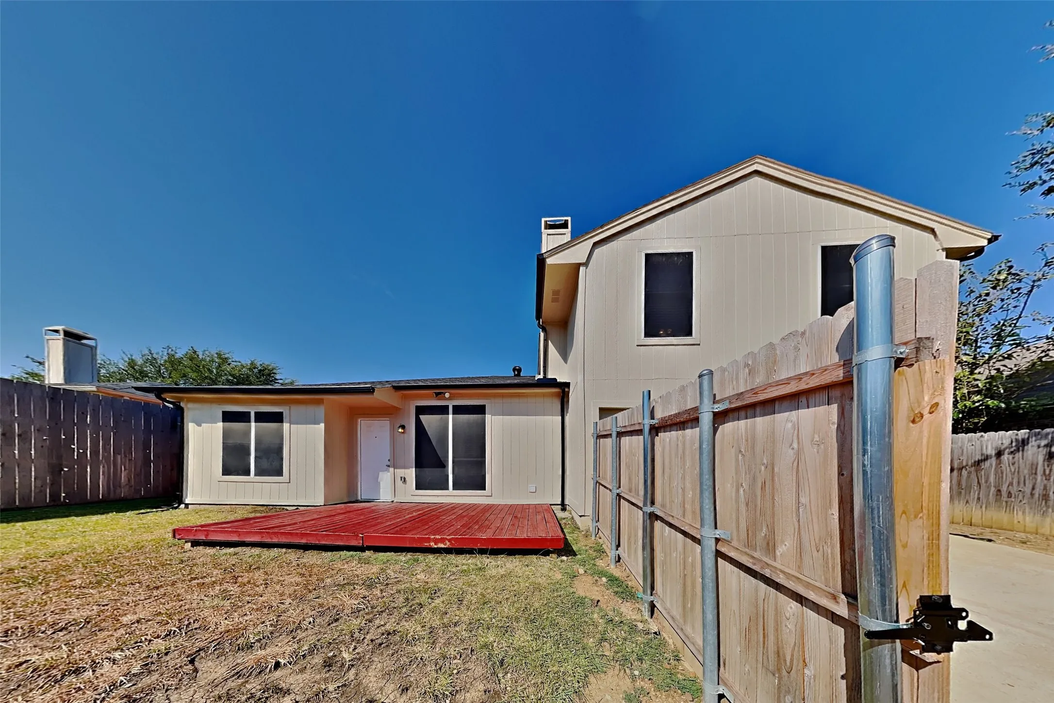 Single Family Residence For Rent in Tarrant County , 5515 Royal Meadow Lane, Arlington, Texas 76017, 3 Bedroom, 2 Bathroom, 2 Garage spaces, 2,146 Sqft, built in 1993, mls#21394554, Real Estate Agent in Arlington, Homes For Rent in Tarrant county, Homes For Rent in Arlington, Realtor in Arlington Texas, Real Estate Brokerage Independent Realty Texas, Luminita Cordes Realtor