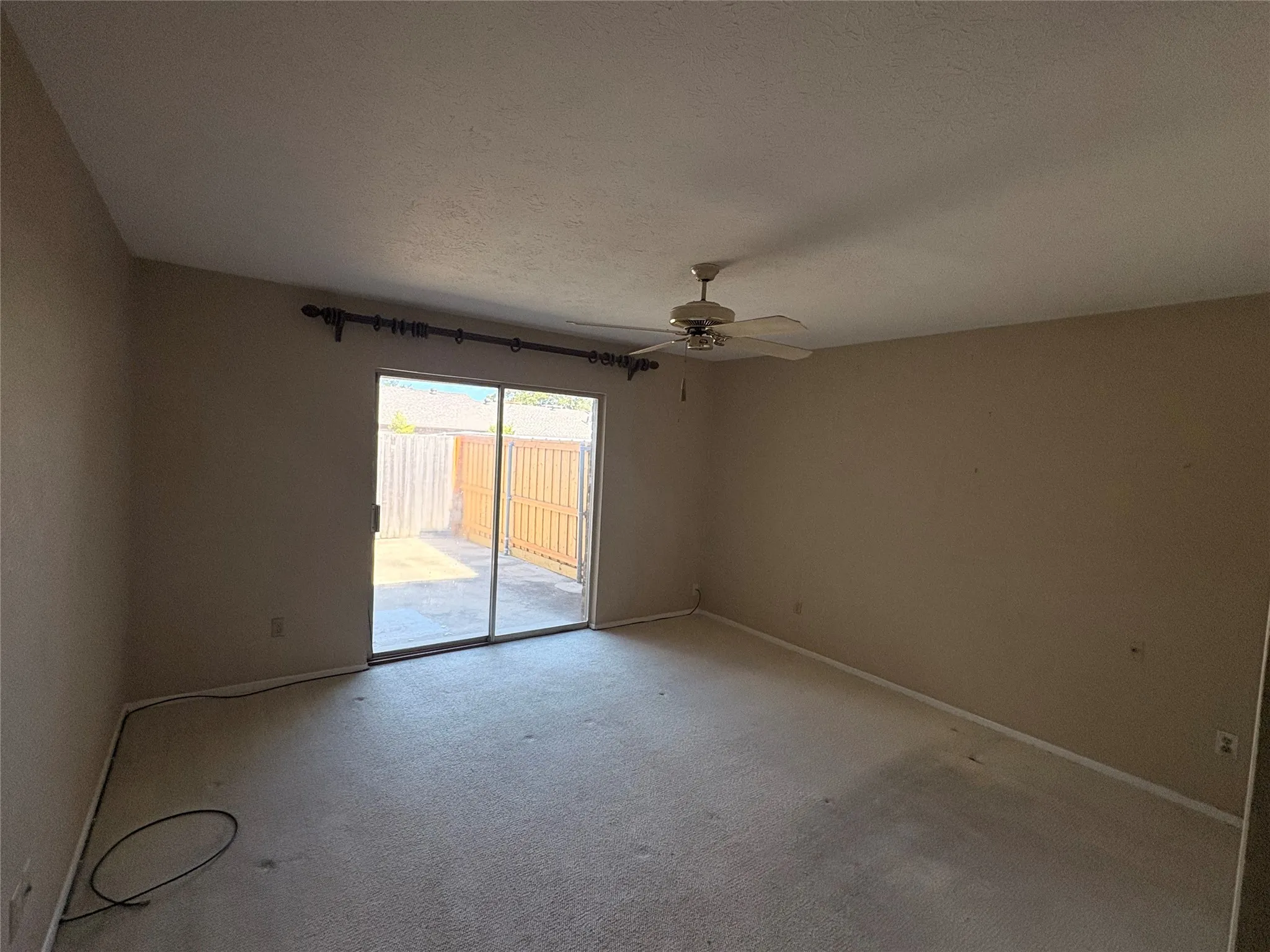 Townhouse For Sale in Dallas County , 10727 Sandpiper Lane 22, Dallas, Texas 75230, 2 Bedroom, 2 Bathroom, Garage spaces, 1,450 Sqft, built in 1972, mls#21384316, Real Estate Agent in Dallas, Homes For Sale in Dallas county, Homes For Sale in Dallas, Realtor in Dallas Texas, Real Estate Brokerage Independent Realty Texas, Luminita Cordes Realtor