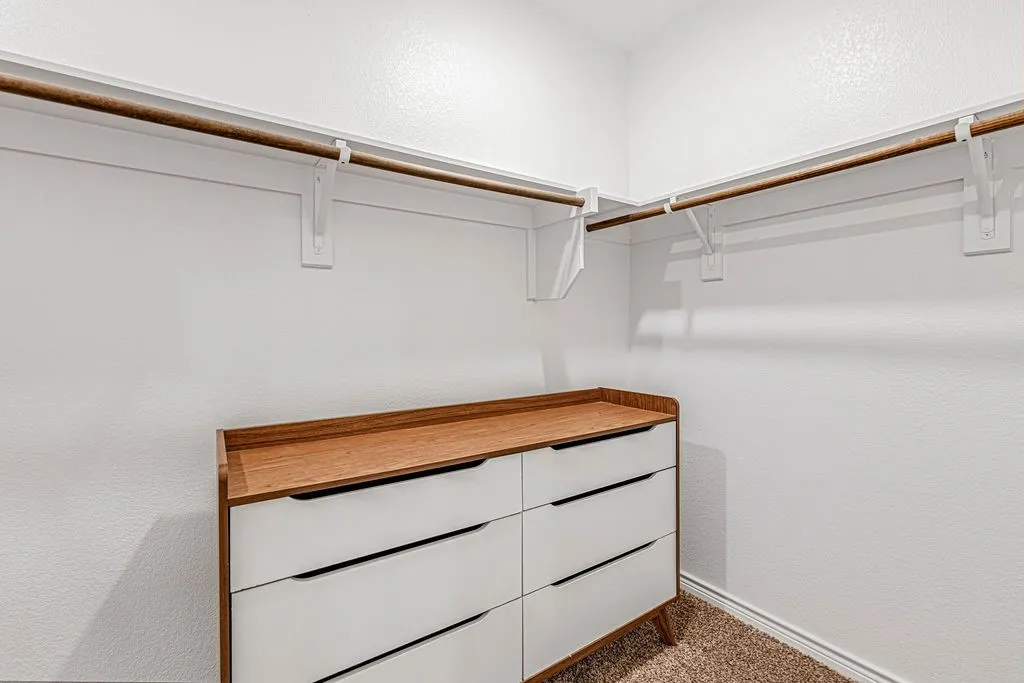 Single Family Residence For Sale in Collin County , 1508 Saratoga Avenue, Celina, Texas 75009, 4 Bedroom, 3 Bathroom, 2 Garage spaces, 2,288 Sqft, built in 2021, mls#21393405, Real Estate Agent in Celina, Homes For Sale in Collin county, Homes For Sale in Celina, Realtor in Celina Texas, Real Estate Brokerage Independent Realty Texas, Luminita Cordes Realtor