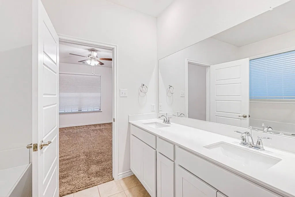 Single Family Residence For Sale in Collin County , 1508 Saratoga Avenue, Celina, Texas 75009, 4 Bedroom, 3 Bathroom, 2 Garage spaces, 2,288 Sqft, built in 2021, mls#21393405, Real Estate Agent in Celina, Homes For Sale in Collin county, Homes For Sale in Celina, Realtor in Celina Texas, Real Estate Brokerage Independent Realty Texas, Luminita Cordes Realtor