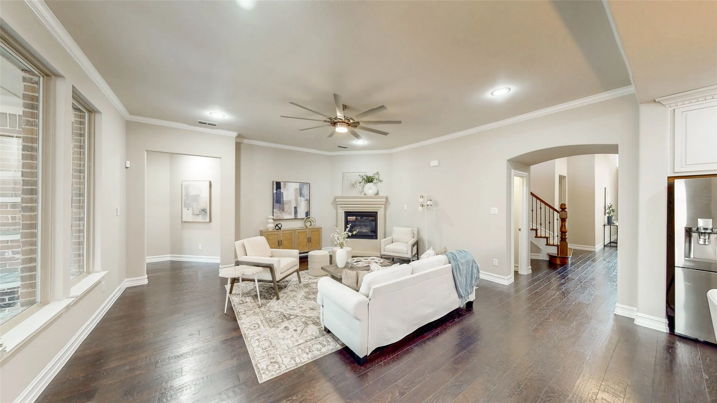 Single Family Residence For Sale in Denton County , 2883 Redfern Drive, Trophy Club, Texas 76262, 5 Bedroom, 5 Bathroom, 3 Garage spaces, 4,238 Sqft, built in 2015, mls#21394535, Real Estate Agent in Trophy Club, Homes For Sale in Denton county, Homes For Sale in Trophy Club, Realtor in Trophy Club Texas, Real Estate Brokerage Independent Realty Texas, Luminita Cordes Realtor