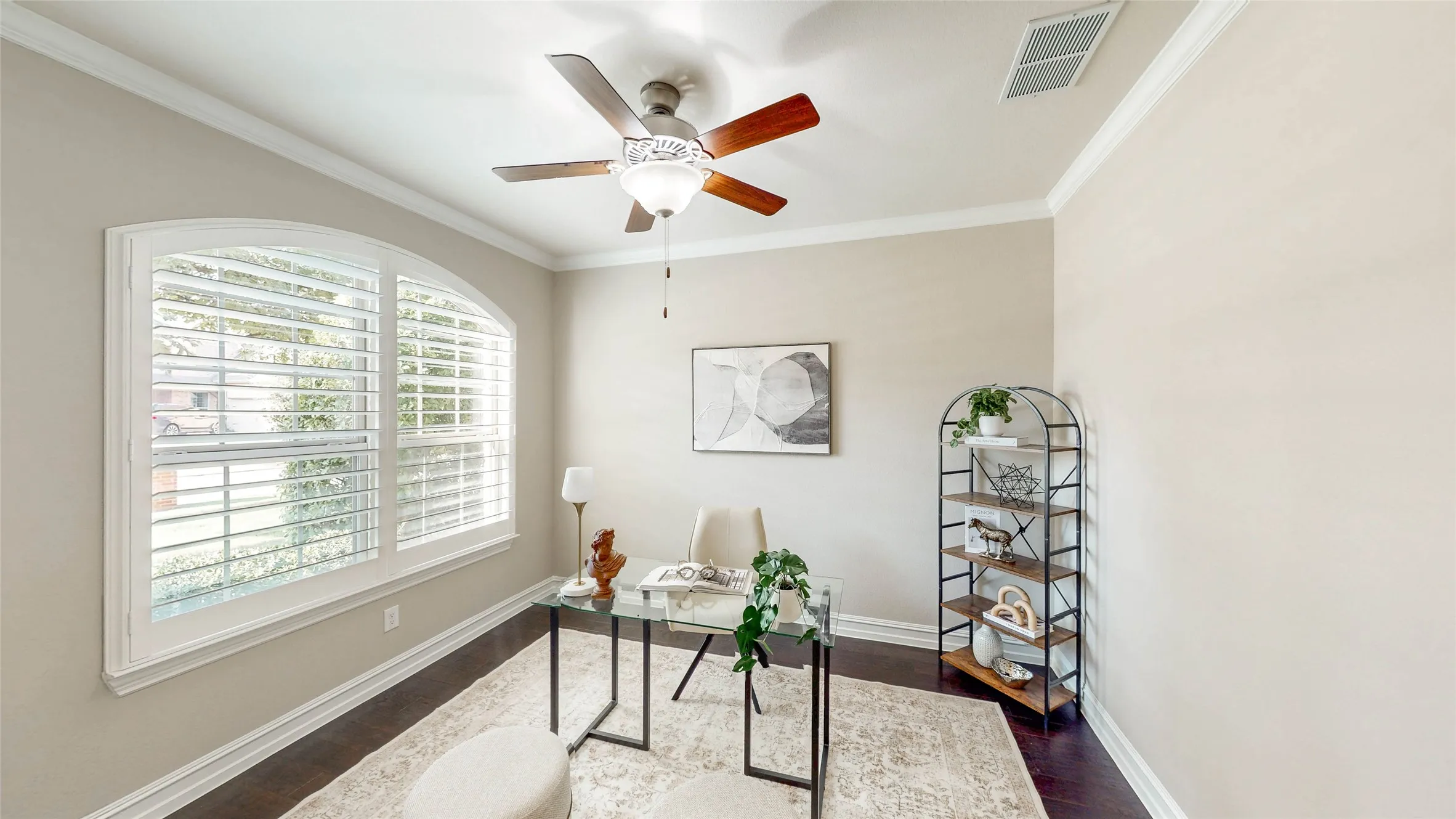 Single Family Residence For Sale in Denton County , 2883 Redfern Drive, Trophy Club, Texas 76262, 5 Bedroom, 5 Bathroom, 3 Garage spaces, 4,238 Sqft, built in 2015, mls#21394535, Real Estate Agent in Trophy Club, Homes For Sale in Denton county, Homes For Sale in Trophy Club, Realtor in Trophy Club Texas, Real Estate Brokerage Independent Realty Texas, Luminita Cordes Realtor