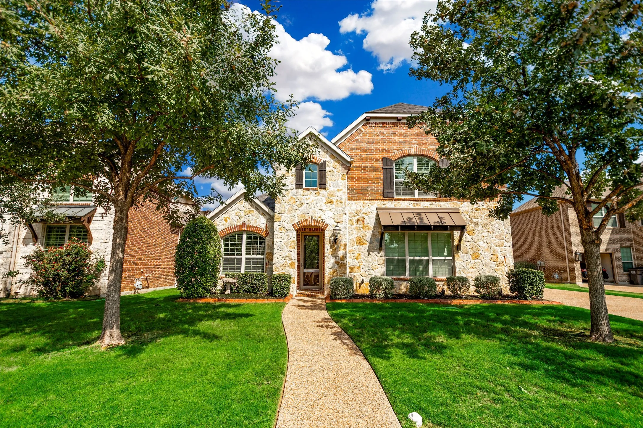 Single Family Residence For Sale