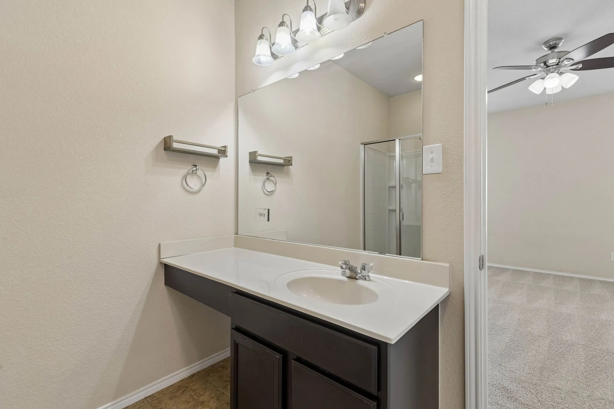 Single Family Residence For Sale in Denton County , 9021 Benevolent Court, Providence Village, Texas 76227, 3 Bedroom, 2 Bathroom, 2 Garage spaces, 2,131 Sqft, built in 2014, mls#21393831, Real Estate Agent in Providence Village, Homes For Sale in Denton county, Homes For Sale in Providence Village, Realtor in Providence Village Texas, Real Estate Brokerage Independent Realty Texas, Luminita Cordes Realtor