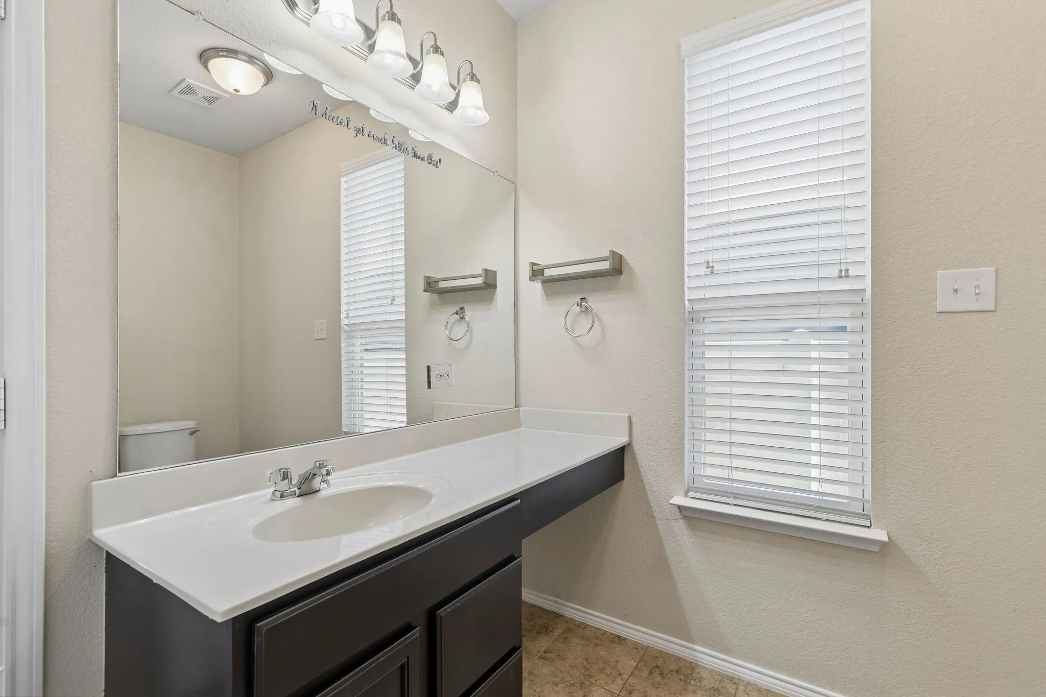 Single Family Residence For Sale in Denton County , 9021 Benevolent Court, Providence Village, Texas 76227, 3 Bedroom, 2 Bathroom, 2 Garage spaces, 2,131 Sqft, built in 2014, mls#21393831, Real Estate Agent in Providence Village, Homes For Sale in Denton county, Homes For Sale in Providence Village, Realtor in Providence Village Texas, Real Estate Brokerage Independent Realty Texas, Luminita Cordes Realtor