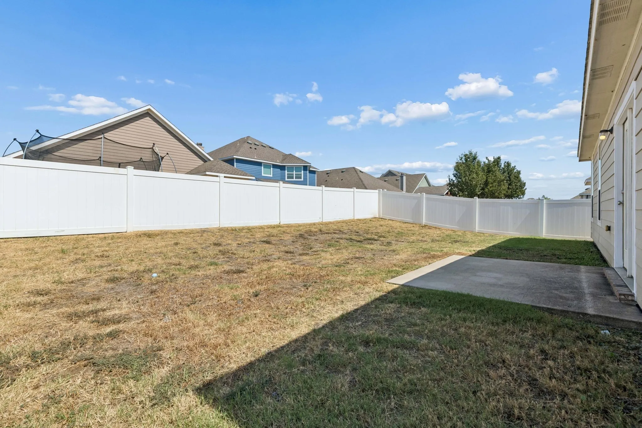 Single Family Residence For Sale in Denton County , 9021 Benevolent Court, Providence Village, Texas 76227, 3 Bedroom, 2 Bathroom, 2 Garage spaces, 2,131 Sqft, built in 2014, mls#21393831, Real Estate Agent in Providence Village, Homes For Sale in Denton county, Homes For Sale in Providence Village, Realtor in Providence Village Texas, Real Estate Brokerage Independent Realty Texas, Luminita Cordes Realtor
