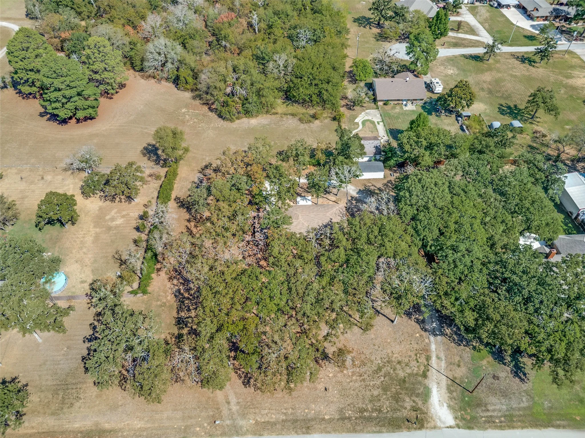 Single Family Residence For Sale in Denton County , 204 Baseline Road, Krugerville, Texas 76227, 3 Bedroom, 2 Bathroom, 2 Garage spaces, 1,400 Sqft, built in 1967, mls#21394166, Real Estate Agent in Krugerville, Homes For Sale in Denton county, Homes For Sale in Krugerville, Realtor in Krugerville Texas, Real Estate Brokerage Independent Realty Texas, Luminita Cordes Realtor