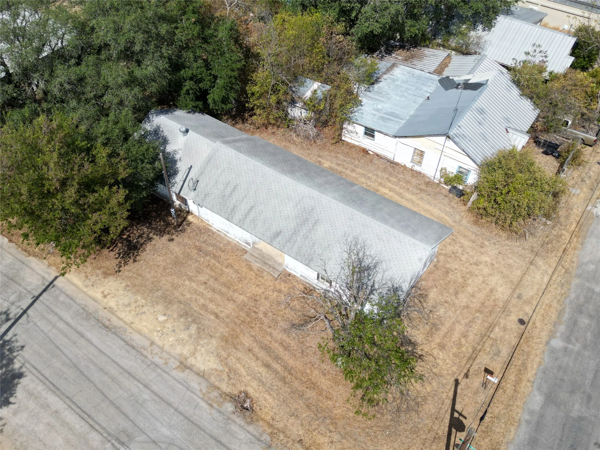 Improved Land For Sale in Erath County , 110 S Belmont Street, Stephenville, Texas 76401, 0, 0, Garage spaces, 0 Sqft, built in 1945, mls#21393812, Real Estate Agent in Stephenville, Homes For Sale in Erath county, Homes For Sale in Stephenville, Realtor in Stephenville Texas, Real Estate Brokerage Independent Realty Texas, Luminita Cordes Realtor