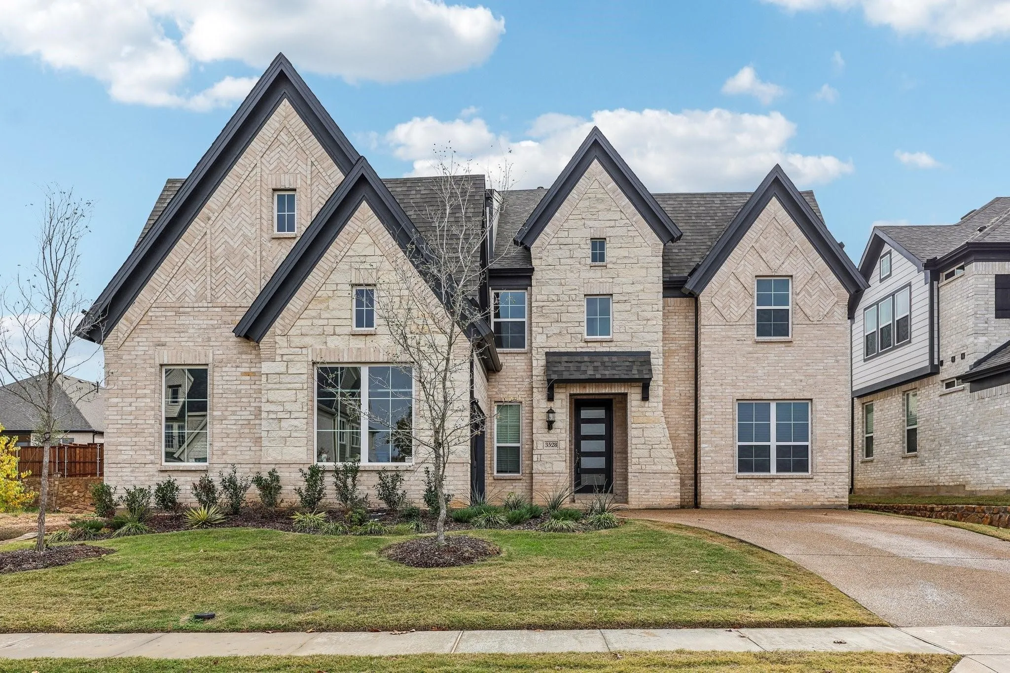 Single Family Residence For Sale