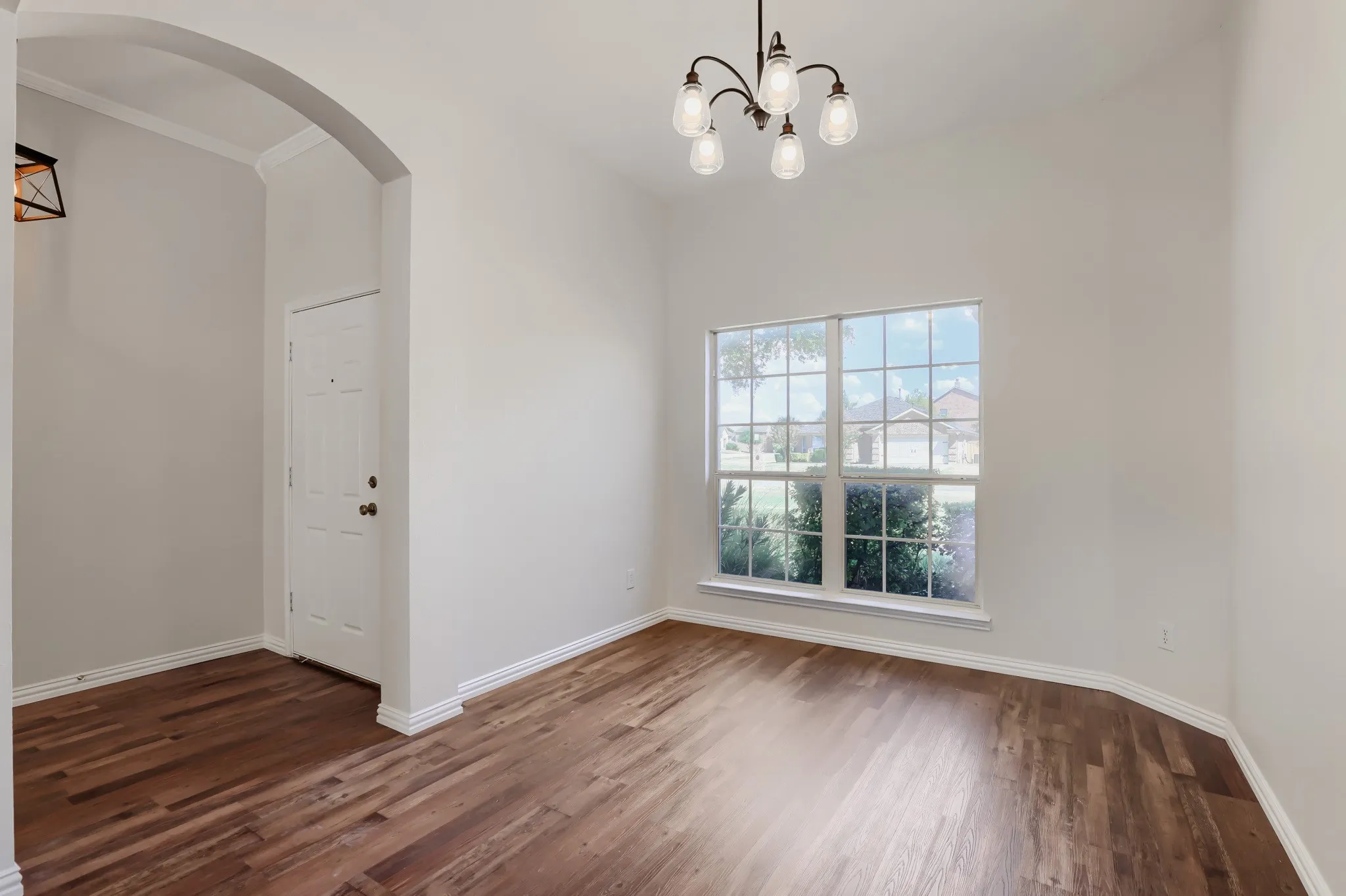 Single Family Residence For Sale in Rockwall County , 2851 Cobblestone Drive, Rockwall, Texas 75087, 3 Bedroom, 2 Bathroom, 2 Garage spaces, 1,850 Sqft, built in 2004, mls#21392547, Real Estate Agent in Rockwall, Homes For Sale in Rockwall county, Homes For Sale in Rockwall, Realtor in Rockwall Texas, Real Estate Brokerage Independent Realty Texas, Luminita Cordes Realtor
