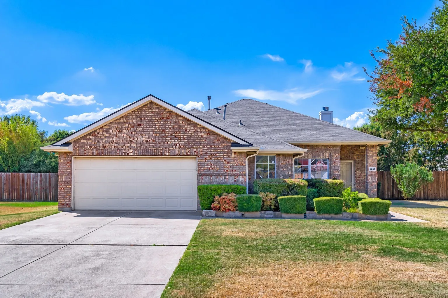 Single Family Residence For Sale