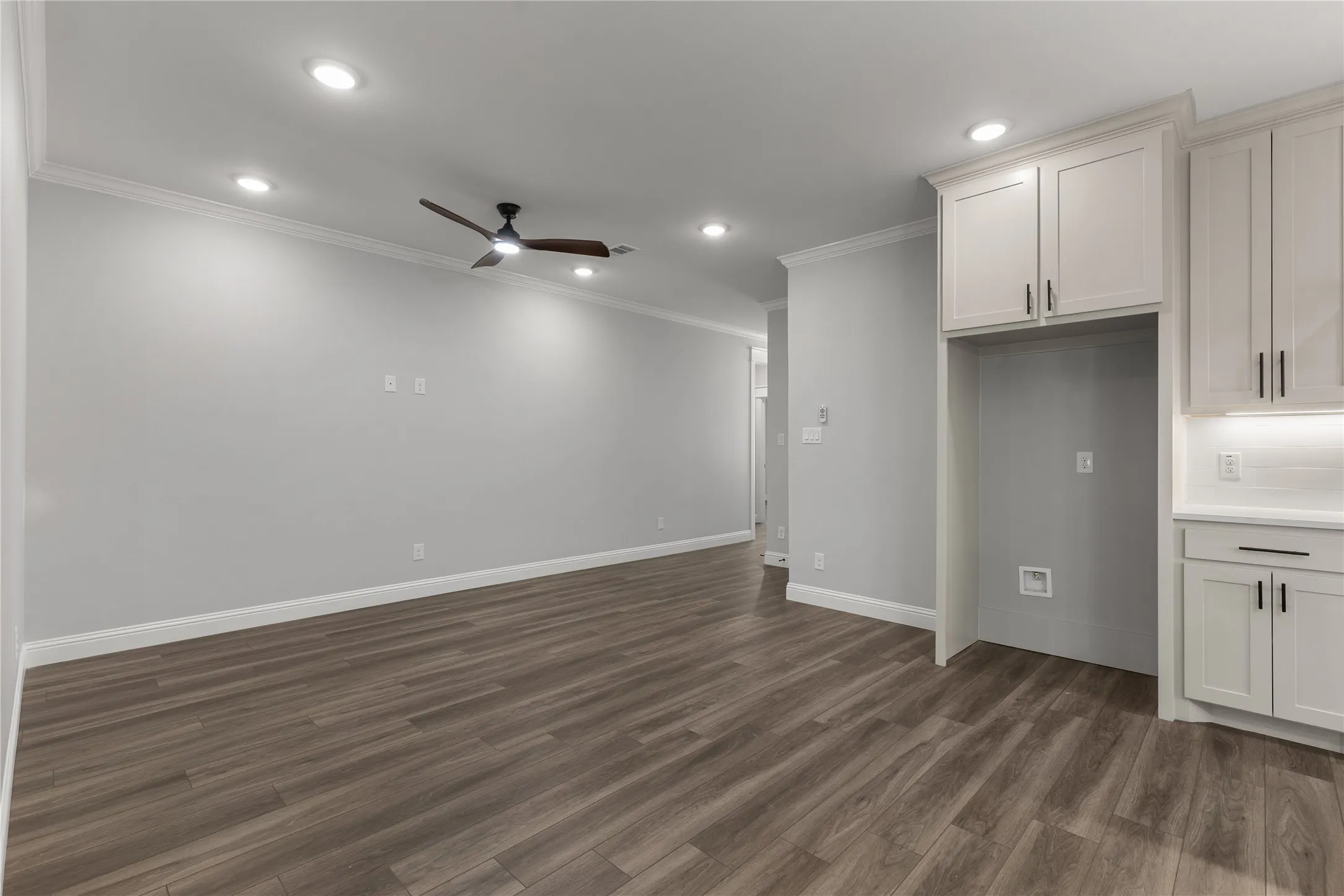 Single Family Residence For Sale in Wichita County , 1103 Monroe Street, Wichita Falls, Texas 76309, 3 Bedroom, 2 Bathroom, 2 Garage spaces, 1,594 Sqft, built in 2026, mls#21394587, Real Estate Agent in Wichita Falls, Homes For Sale in Wichita county, Homes For Sale in Wichita Falls, Realtor in Wichita Falls Texas, Real Estate Brokerage Independent Realty Texas, Luminita Cordes Realtor