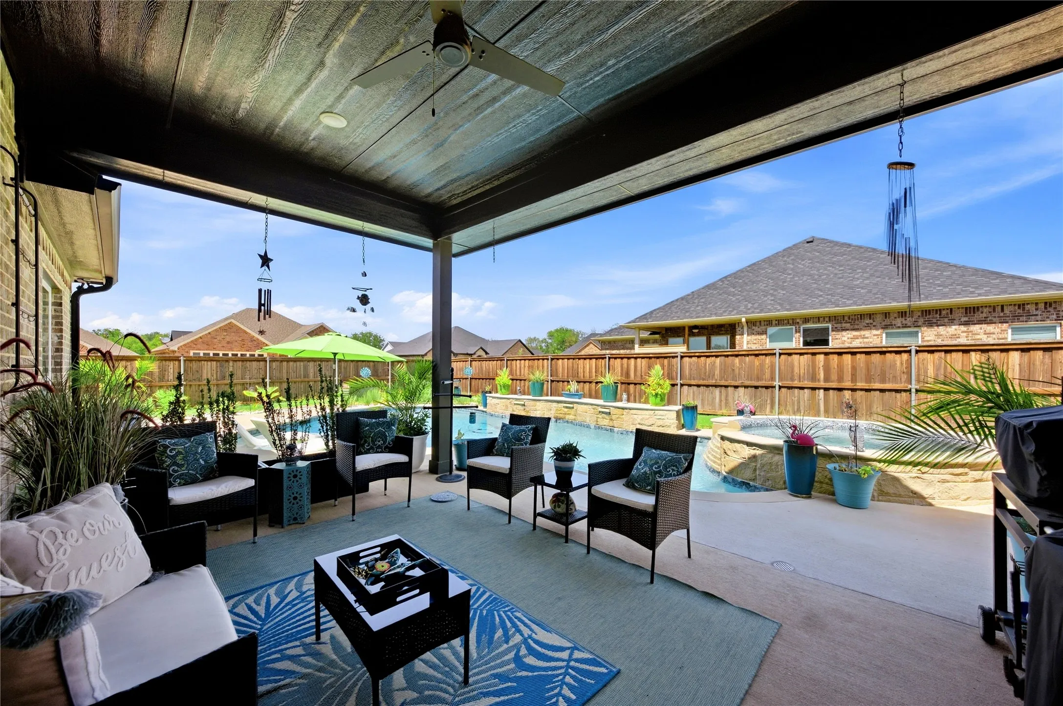 Single Family Residence For Sale in Kaufman County , 732 Coblestone Circle, Mabank, Texas 75147, 4 Bedroom, 2 Bathroom, 2 Garage spaces, 1,925 Sqft, built in 2022, mls#21393268, Real Estate Agent in Mabank, Homes For Sale in Kaufman county, Homes For Sale in Mabank, Realtor in Mabank Texas, Real Estate Brokerage Independent Realty Texas, Luminita Cordes Realtor