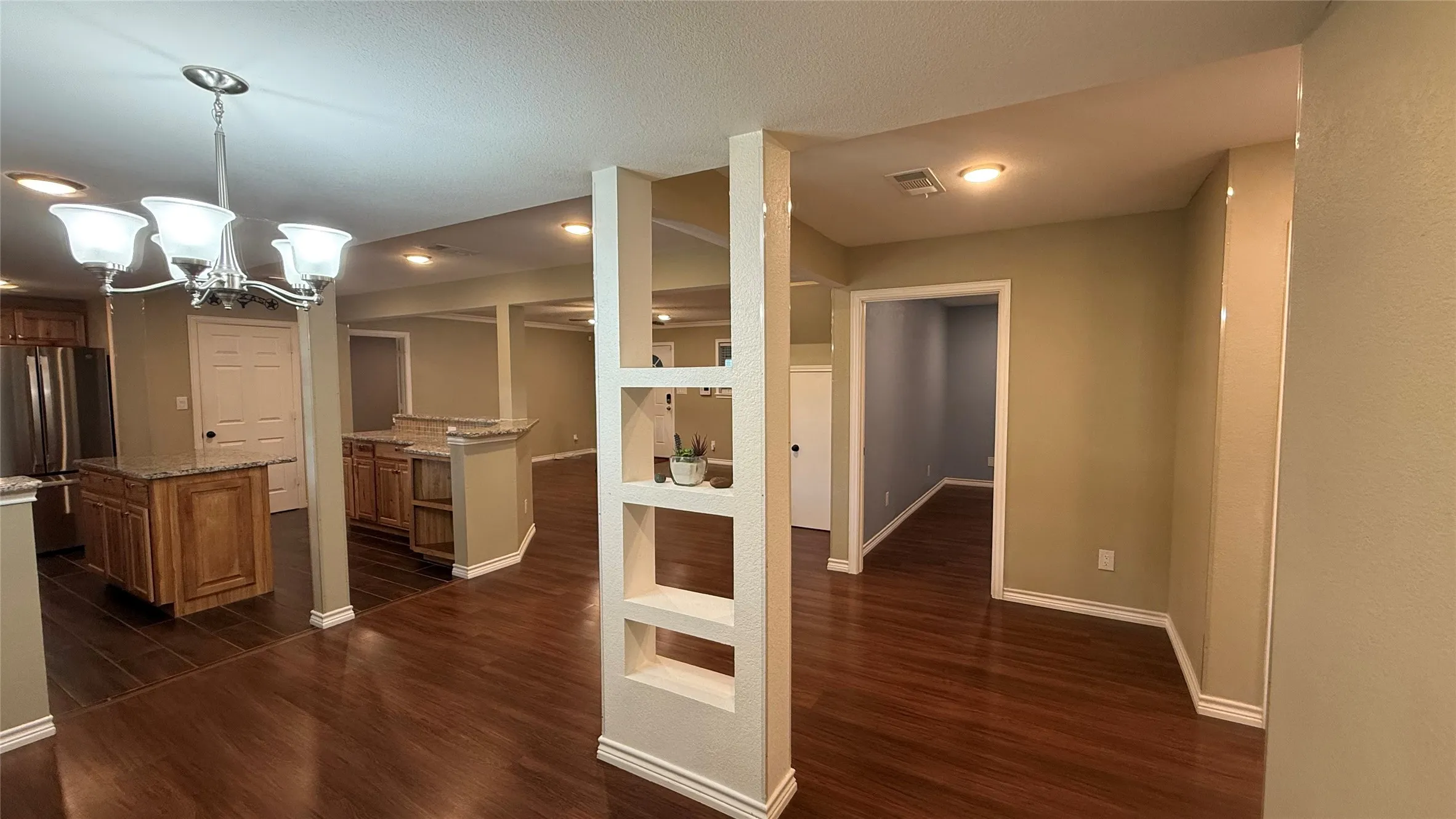 Single Family Residence For Rent in Parker County , 925 Jennings Lane, Azle, Texas 76020, 4 Bedroom, 3 Bathroom, Garage spaces, 2,320 Sqft, built in 2020, mls#21394597, Real Estate Agent in Azle, Homes For Rent in Parker county, Homes For Rent in Azle, Realtor in Azle Texas, Real Estate Brokerage Independent Realty Texas, Luminita Cordes Realtor