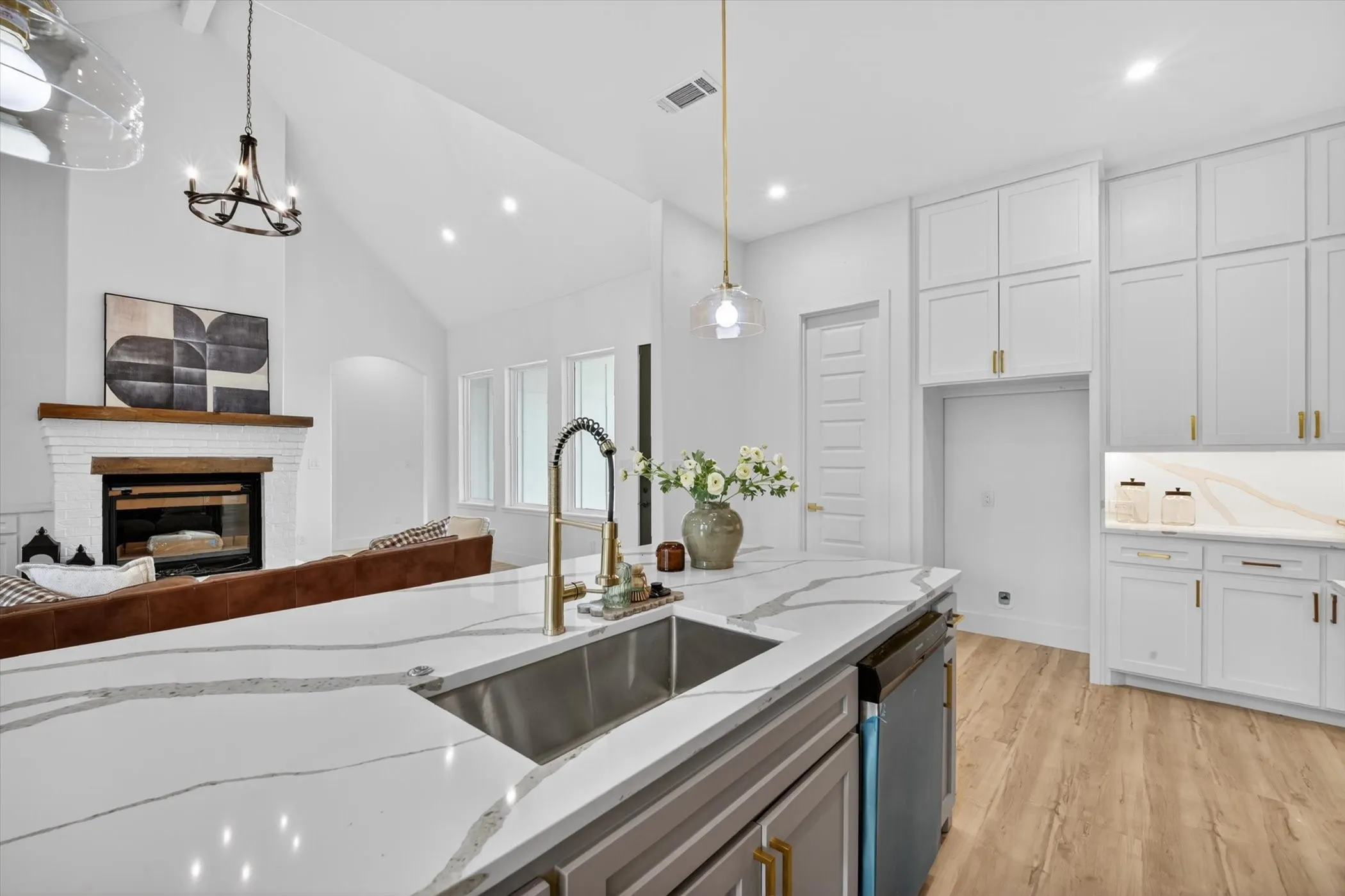 Single Family Residence For Sale in Hunt County , 4318 County Road 1088, Celeste, Texas 75423, 4 Bedroom, 3 Bathroom, 2 Garage spaces, 2,200 Sqft, built in 2026, mls#21394563, Real Estate Agent in Celeste, Homes For Sale in Hunt county, Homes For Sale in Celeste, Realtor in Celeste Texas, Real Estate Brokerage Independent Realty Texas, Luminita Cordes Realtor