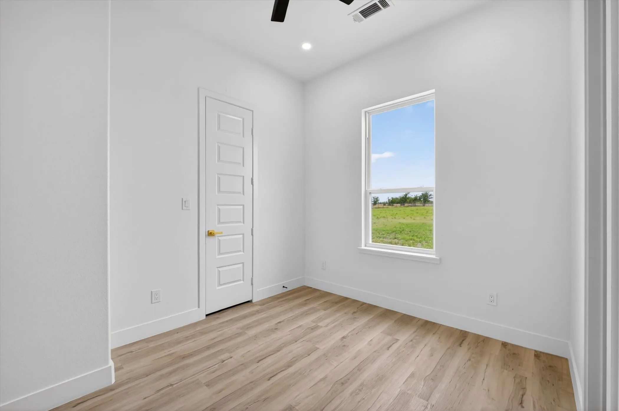 Single Family Residence For Sale in Hunt County , 4318 County Road 1088, Celeste, Texas 75423, 4 Bedroom, 3 Bathroom, 2 Garage spaces, 2,200 Sqft, built in 2026, mls#21394563, Real Estate Agent in Celeste, Homes For Sale in Hunt county, Homes For Sale in Celeste, Realtor in Celeste Texas, Real Estate Brokerage Independent Realty Texas, Luminita Cordes Realtor