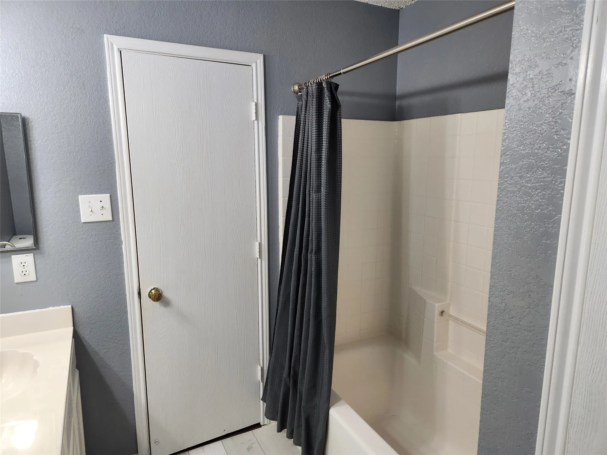 Single Family Residence For Rent in Tarrant County , 9132 Penny Lane, Fort Worth, Texas 76123, 5 Bedroom, 3 Bathroom, 2 Garage spaces, 3,588 Sqft, built in 2006, mls#21394602, Real Estate Agent in Fort Worth, Homes For Rent in Tarrant county, Homes For Rent in Fort Worth, Realtor in Fort Worth Texas, Real Estate Brokerage Independent Realty Texas, Luminita Cordes Realtor
