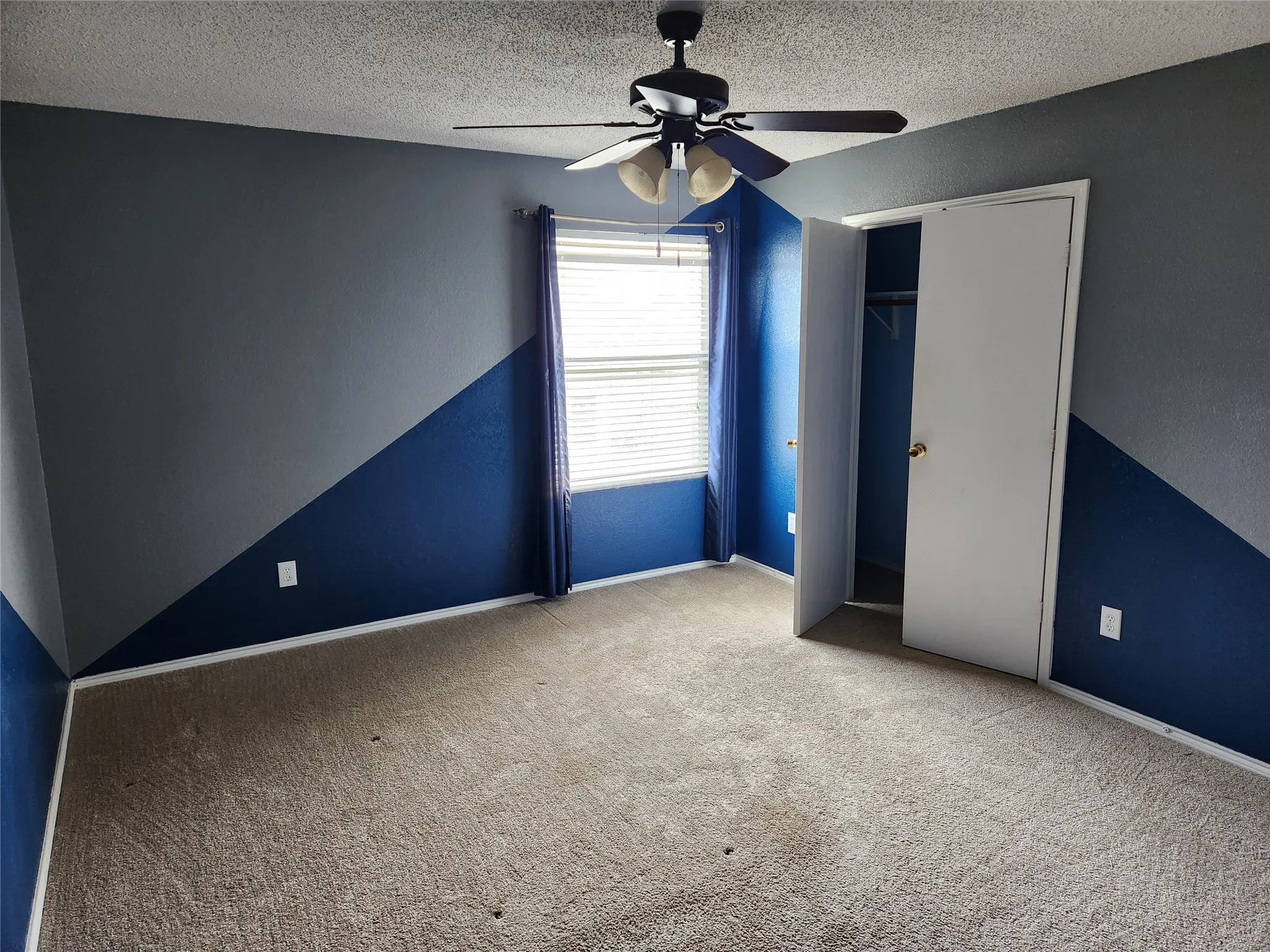 Single Family Residence For Rent in Tarrant County , 9132 Penny Lane, Fort Worth, Texas 76123, 5 Bedroom, 3 Bathroom, 2 Garage spaces, 3,588 Sqft, built in 2006, mls#21394602, Real Estate Agent in Fort Worth, Homes For Rent in Tarrant county, Homes For Rent in Fort Worth, Realtor in Fort Worth Texas, Real Estate Brokerage Independent Realty Texas, Luminita Cordes Realtor