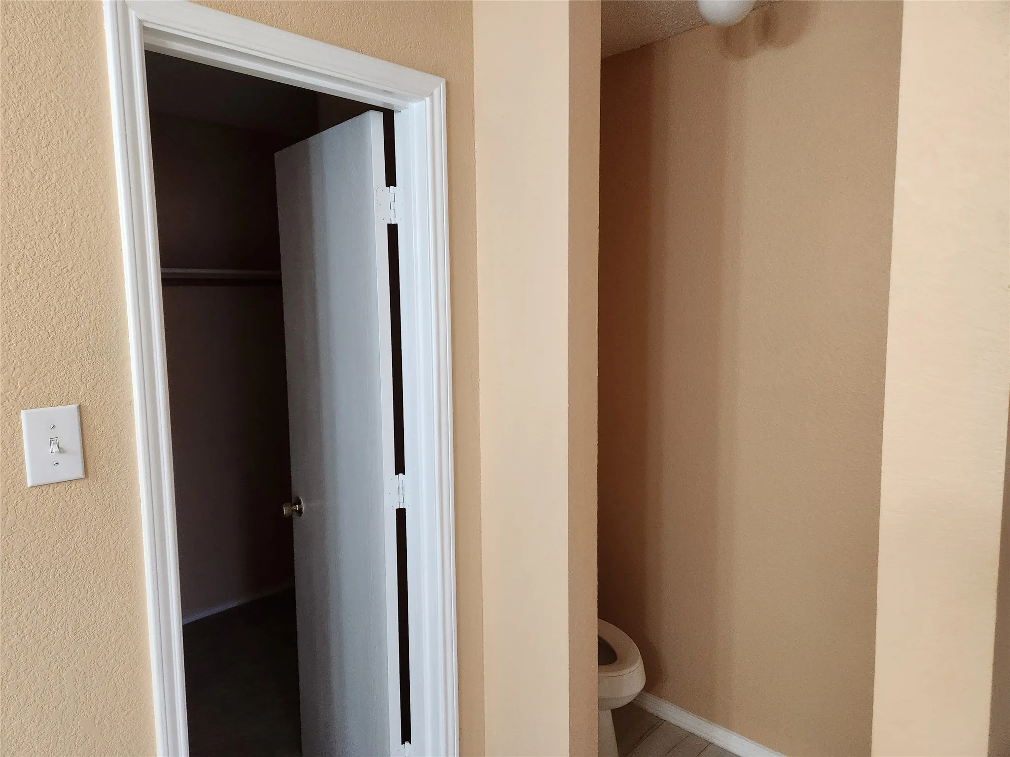 Single Family Residence For Rent in Tarrant County , 9132 Penny Lane, Fort Worth, Texas 76123, 5 Bedroom, 3 Bathroom, 2 Garage spaces, 3,588 Sqft, built in 2006, mls#21394602, Real Estate Agent in Fort Worth, Homes For Rent in Tarrant county, Homes For Rent in Fort Worth, Realtor in Fort Worth Texas, Real Estate Brokerage Independent Realty Texas, Luminita Cordes Realtor
