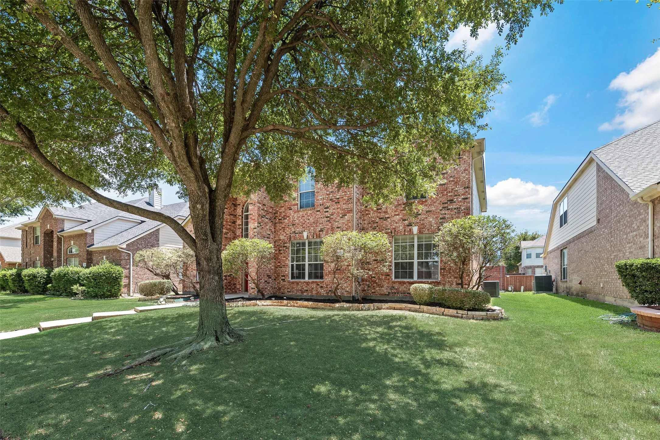 Single Family Residence For Rent in Collin County , 3612 Bonita Drive, Plano, Texas 75025, 4 Bedroom, 3 Bathroom, 2 Garage spaces, 3,054 Sqft, built in 2001, mls#21394603, Real Estate Agent in Plano, Homes For Rent in Collin county, Homes For Rent in Plano, Realtor in Plano Texas, Real Estate Brokerage Independent Realty Texas, Luminita Cordes Realtor