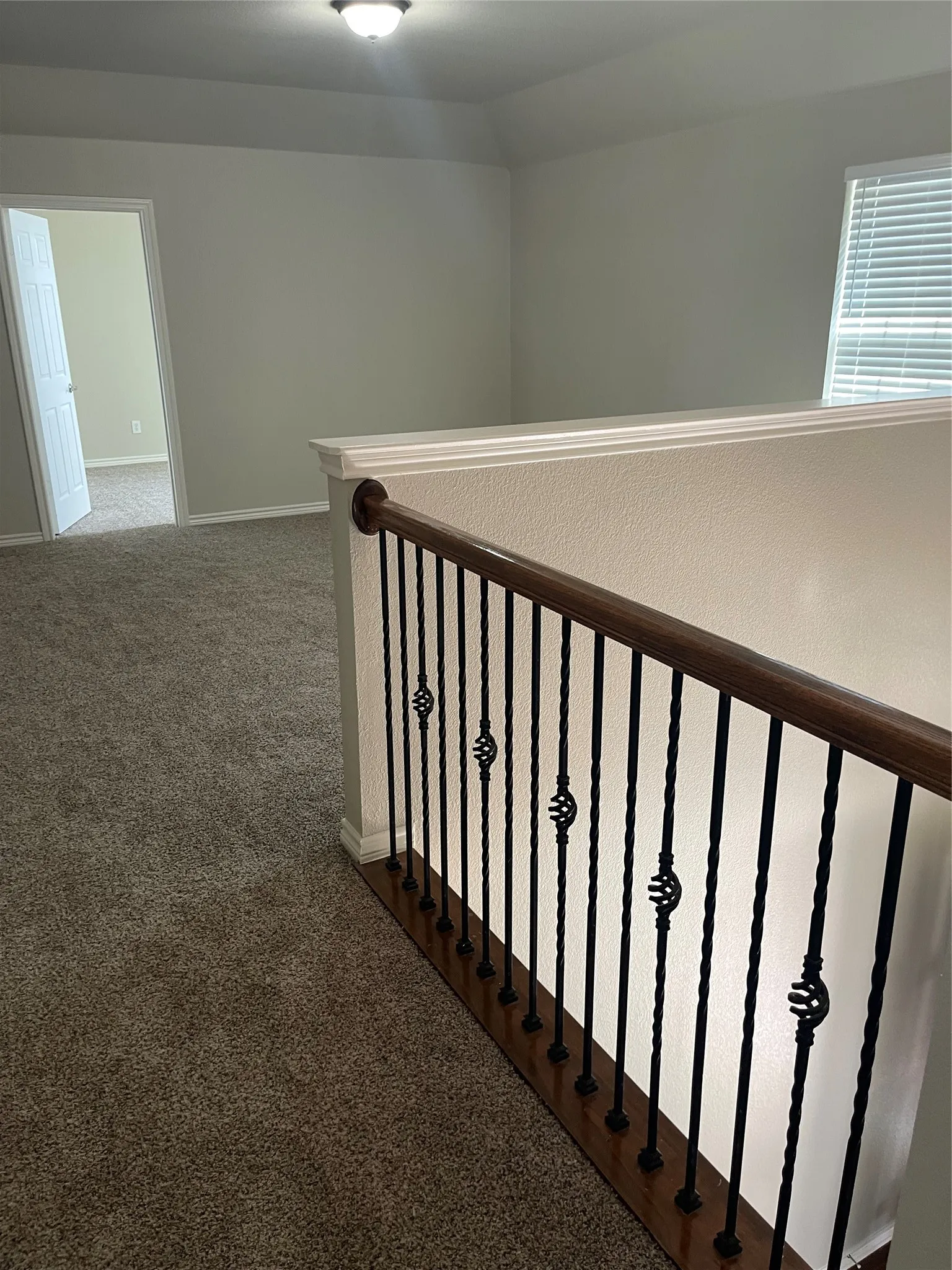 Single Family Residence For Rent in Tarrant County , 2740 Eastland Drive, Grand Prairie, Texas 75052, 5 Bedroom, 4 Bathroom, 2 Garage spaces, 3,855 Sqft, built in 2007, mls#21394116, Real Estate Agent in Grand Prairie, Homes For Rent in Tarrant county, Homes For Rent in Grand Prairie, Realtor in Grand Prairie Texas, Real Estate Brokerage Independent Realty Texas, Luminita Cordes Realtor
