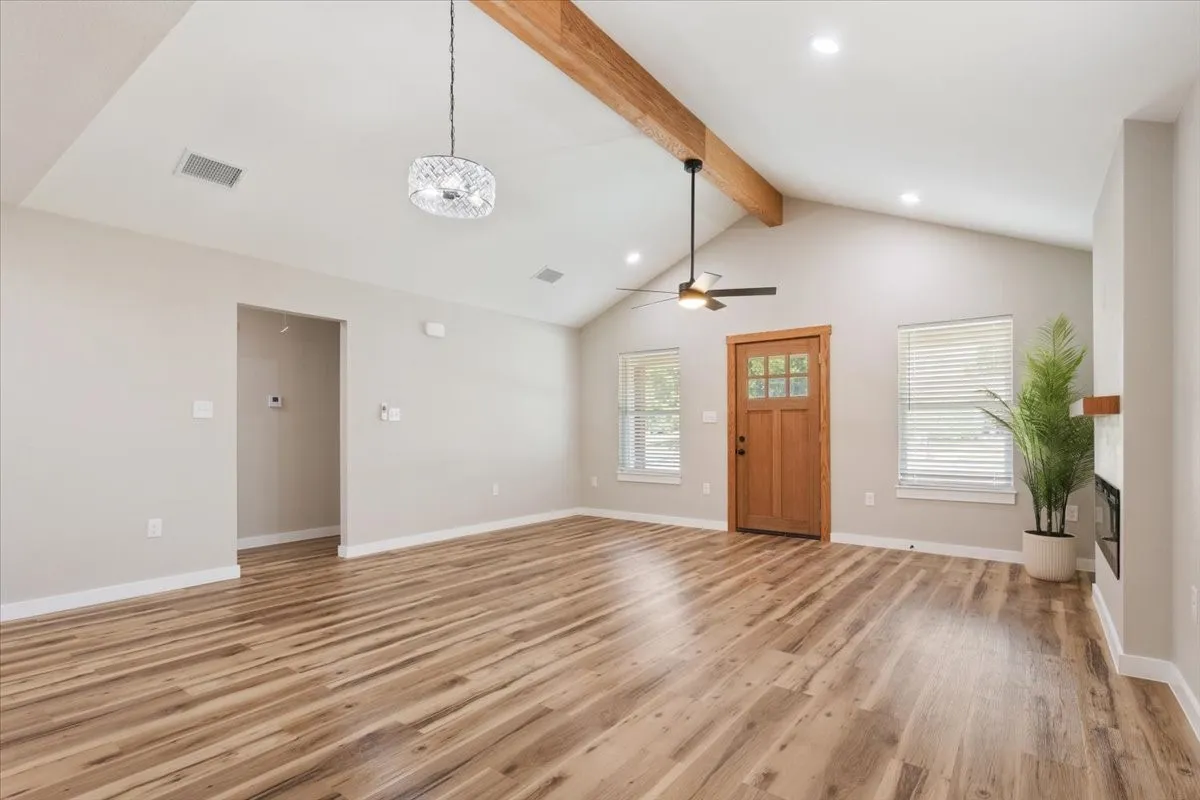 Single Family Residence For Sale in Mc Lennan County , 1105 Forrest Street, Waco, Texas 76704, 3 Bedroom, 2 Bathroom, Garage spaces, 1,448 Sqft, built in 2026, mls#21394388, Real Estate Agent in Waco, Homes For Sale in Mc Lennan county, Homes For Sale in Waco, Realtor in Waco Texas, Real Estate Brokerage Independent Realty Texas, Luminita Cordes Realtor