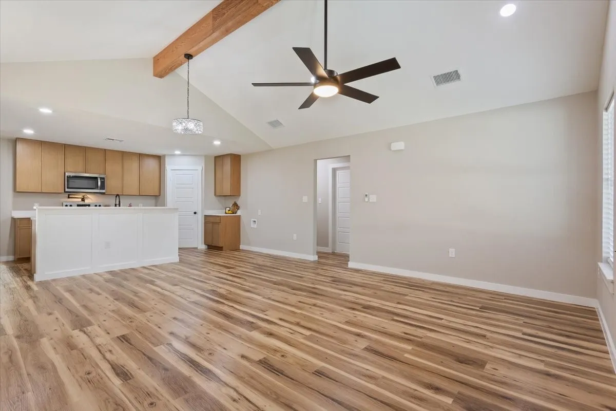 Single Family Residence For Sale in Mc Lennan County , 1105 Forrest Street, Waco, Texas 76704, 3 Bedroom, 2 Bathroom, Garage spaces, 1,448 Sqft, built in 2026, mls#21394388, Real Estate Agent in Waco, Homes For Sale in Mc Lennan county, Homes For Sale in Waco, Realtor in Waco Texas, Real Estate Brokerage Independent Realty Texas, Luminita Cordes Realtor