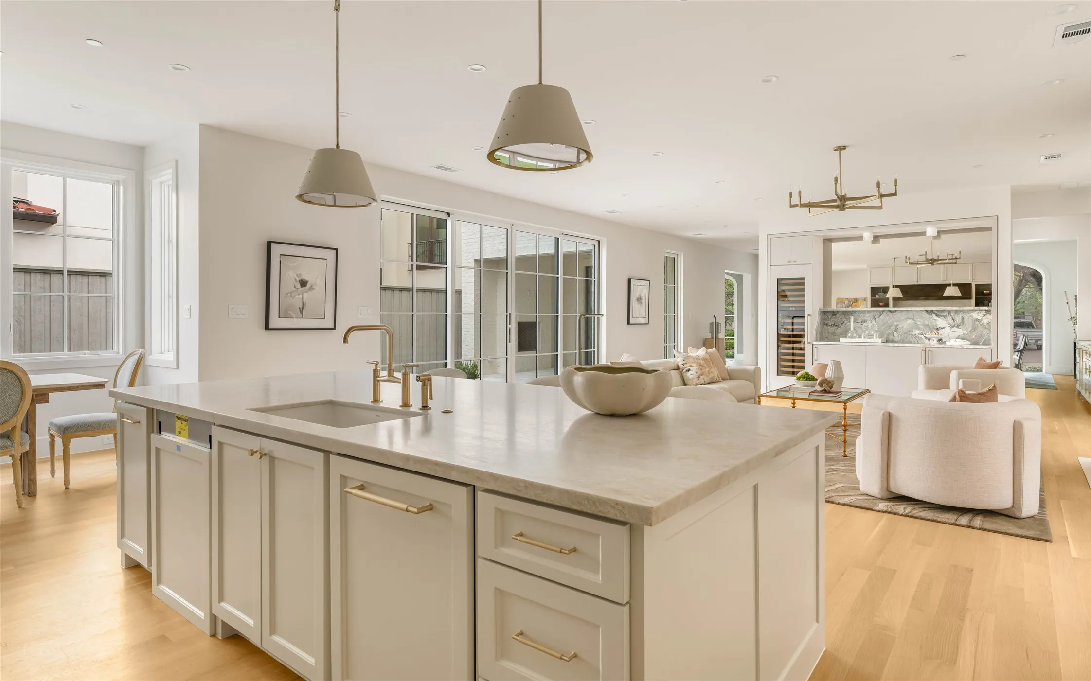 Single Family Residence For Sale in Dallas County , 3106 Cornell Avenue, Highland Park, Texas 75205, 5 Bedroom, 6 Bathroom, 2 Garage spaces, 5,469 Sqft, built in 2026, mls#21388733, Real Estate Agent in Highland Park, Homes For Sale in Dallas county, Homes For Sale in Highland Park, Realtor in Highland Park Texas, Real Estate Brokerage Independent Realty Texas, Luminita Cordes Realtor