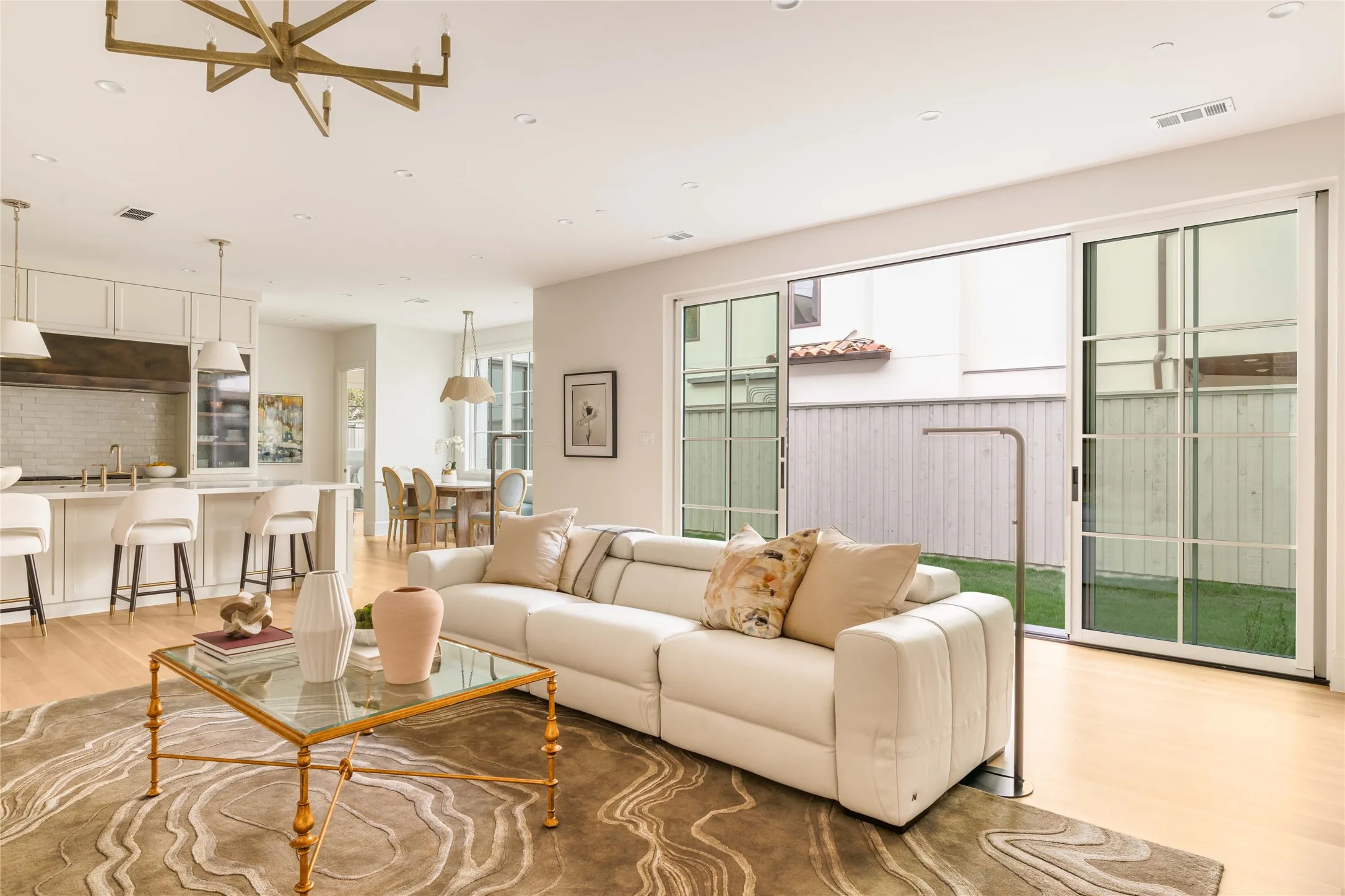 Single Family Residence For Sale in Dallas County , 3106 Cornell Avenue, Highland Park, Texas 75205, 5 Bedroom, 6 Bathroom, 2 Garage spaces, 5,469 Sqft, built in 2026, mls#21388733, Real Estate Agent in Highland Park, Homes For Sale in Dallas county, Homes For Sale in Highland Park, Realtor in Highland Park Texas, Real Estate Brokerage Independent Realty Texas, Luminita Cordes Realtor