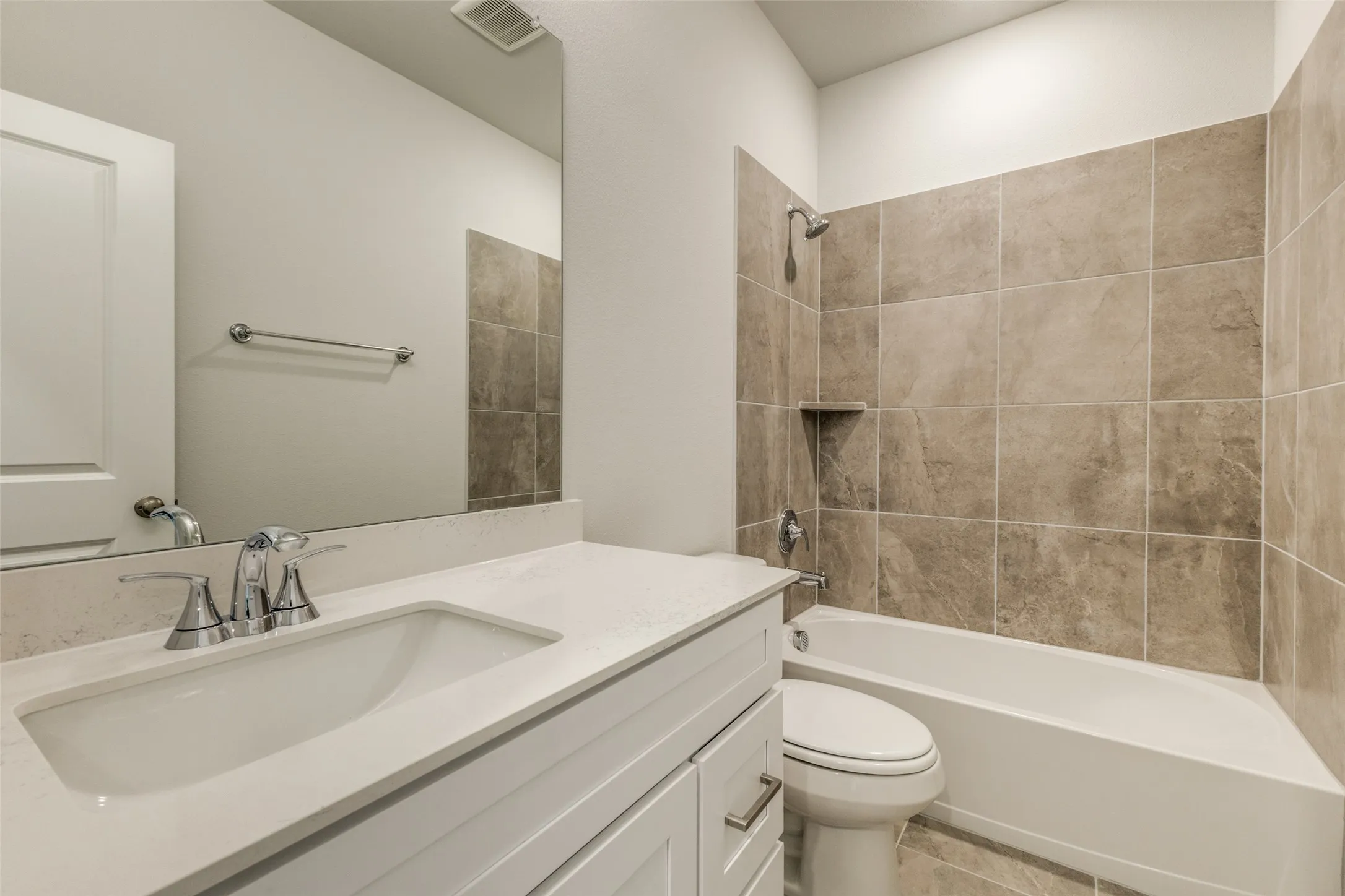 Single Family Residence For Rent in Kaufman County , 1519 Vermillion Street, Forney, Texas 75126, 4 Bedroom, 3 Bathroom, 2 Garage spaces, 2,035 Sqft, built in 2024, mls#21394609, Real Estate Agent in Forney, Homes For Rent in Kaufman county, Homes For Rent in Forney, Realtor in Forney Texas, Real Estate Brokerage Independent Realty Texas, Luminita Cordes Realtor